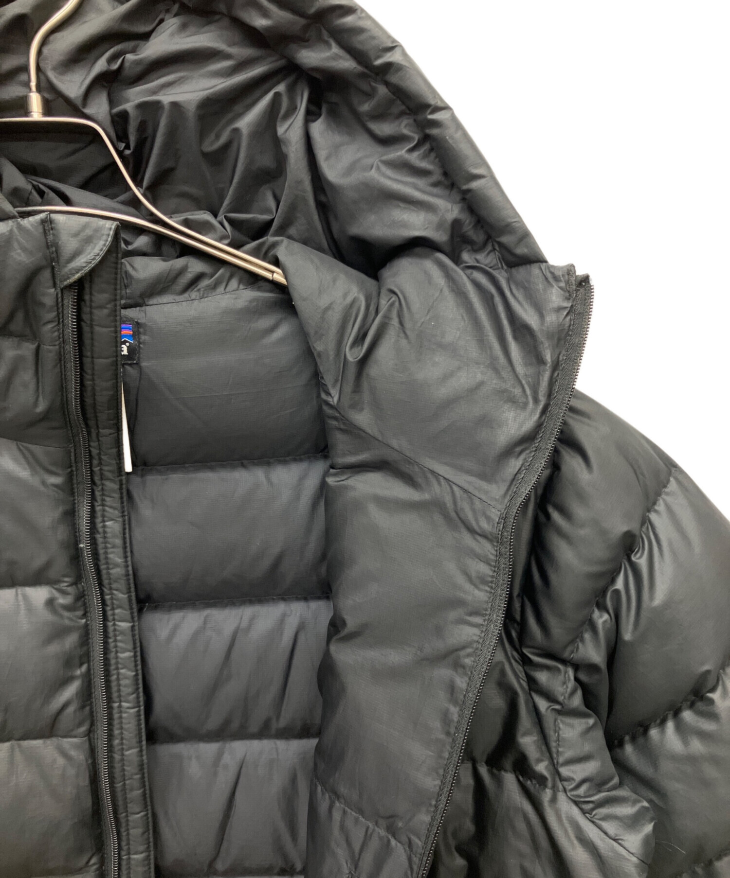 中古・古着通販】Patagonia (パタゴニア) ダウンジャケット ブラック