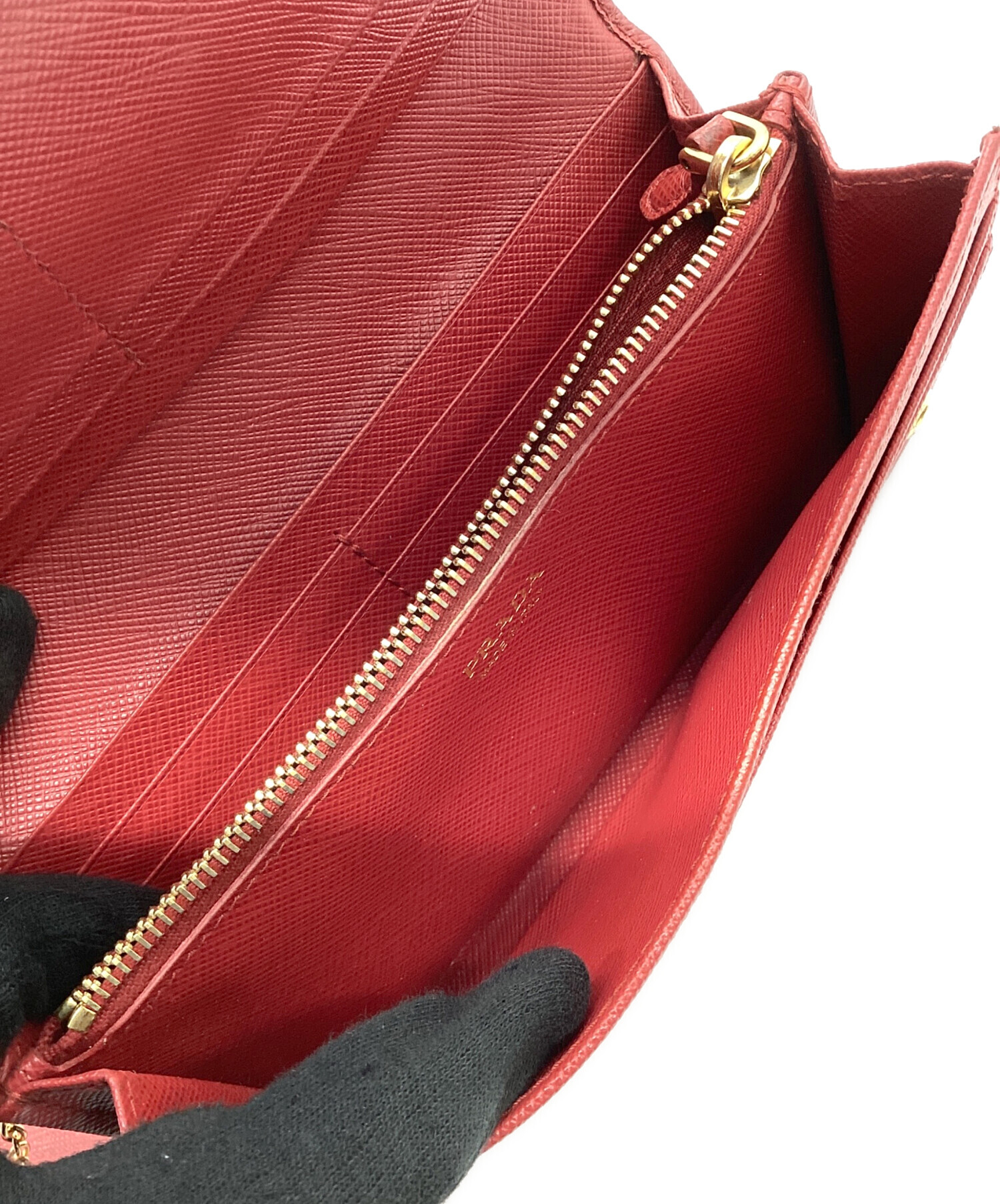 中古・古着通販】PRADA (プラダ) チェーンパスケース付長財布 レッド 