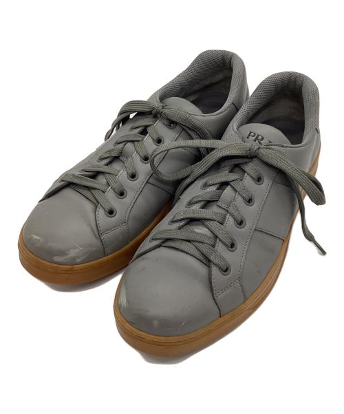 中古・古着通販】PRADA (プラダ) LOGO LOW TOP SNEAKERS グレー サイズ