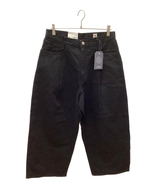 中古・古着通販】LEVI'S (リーバイス) ワイドプリーツクロップパンツ