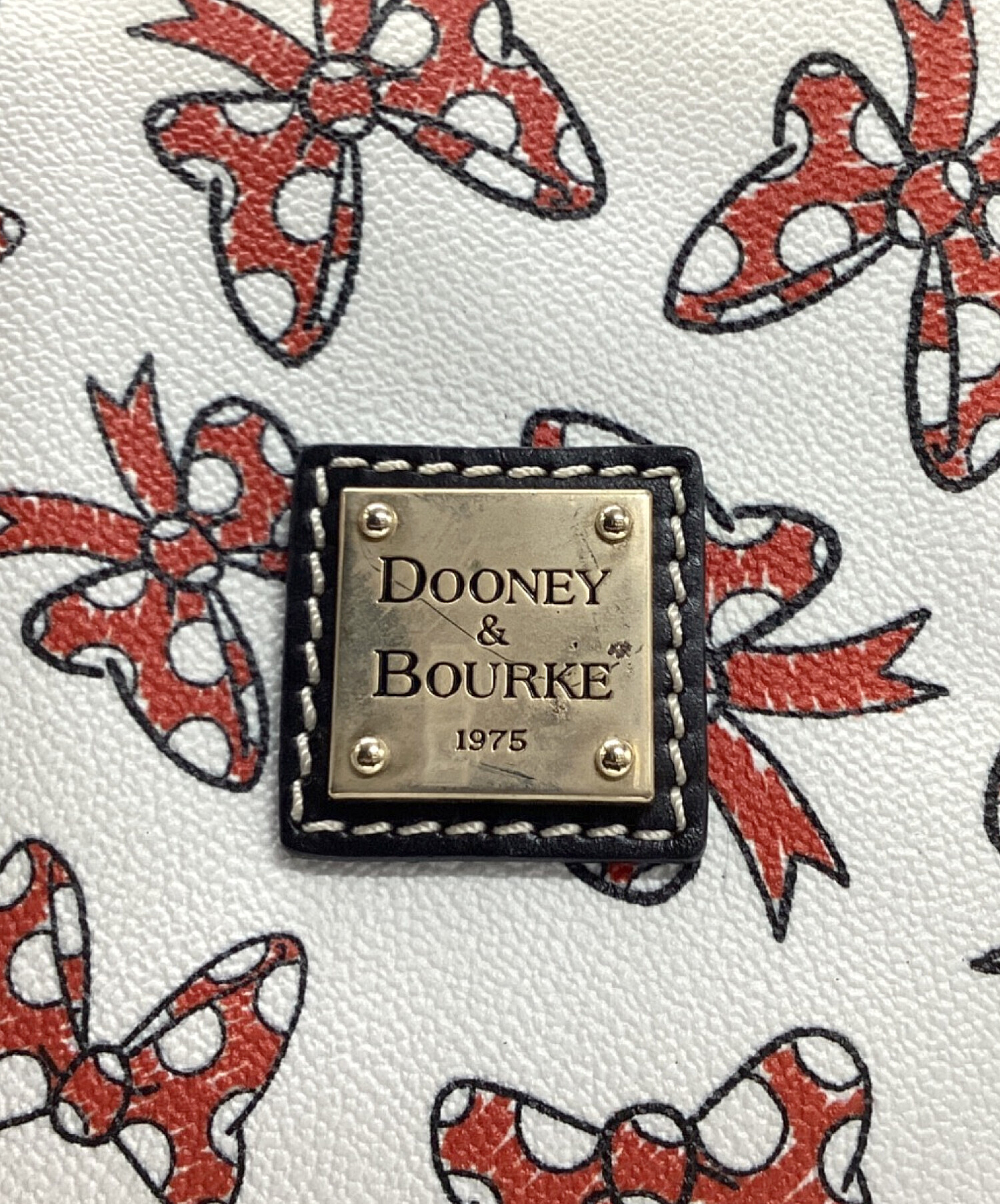 【美品】Dooney & Bourkeディズニーミニーリボントートバック 中古・古着通販】DOONEY&BOURKE (ドゥーニーアンドバーク) DISNEY