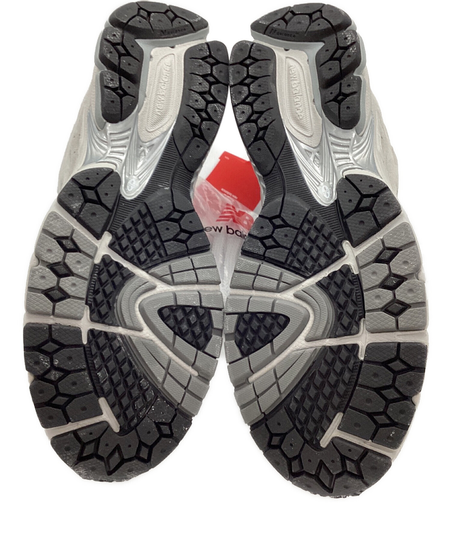 ニューバランス ML2002R0 グレー 25cm 新品未使用 New Balance（ニューバランス） ML2002R NEW BALANCE ML2002R0 width D