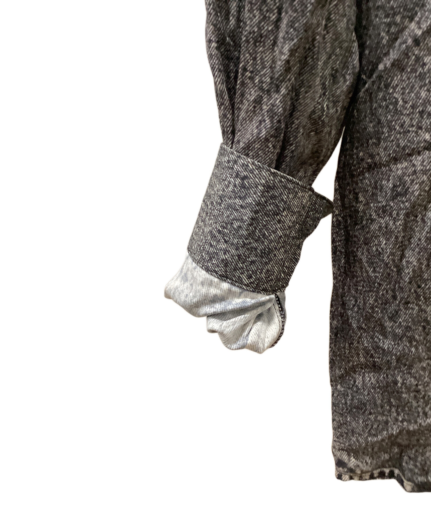 DIESEL ディーゼル カジュアルシャツ XL グレー 【古着】【中古】【送料無料】 中古・古着通販】DIESEL (ディーゼル) 長袖シャツ グレー サイズ:46