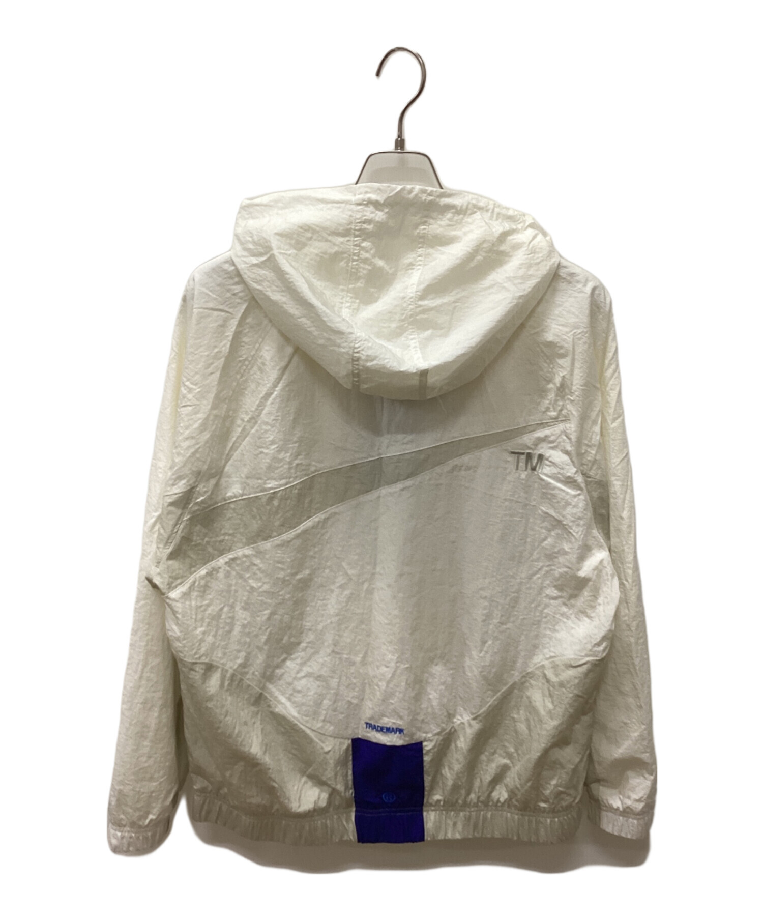 NIKE 'CITY NEON HBR WOVEN JKT'ウーブンジャケット ナイロンBIG