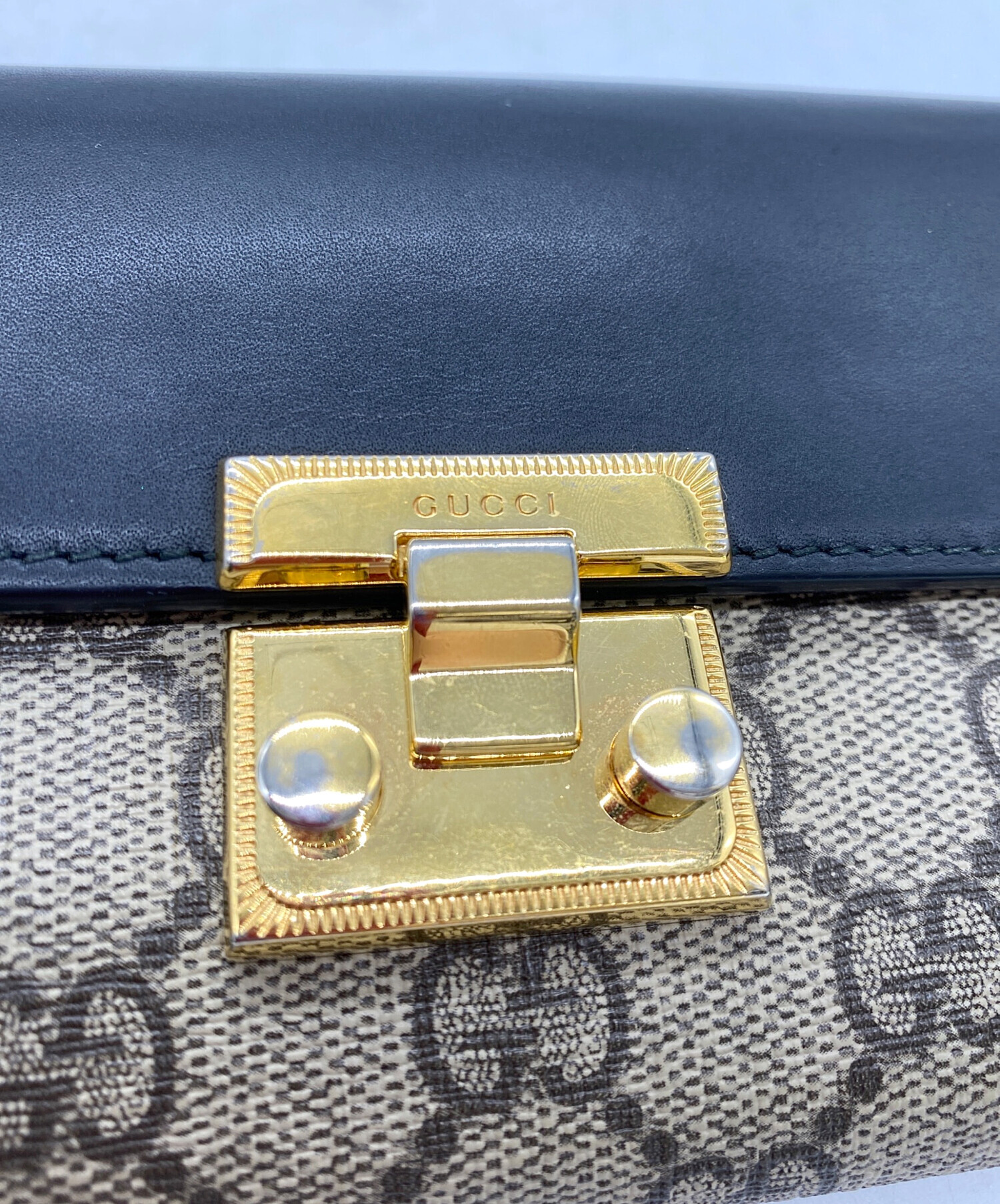 中古・古着通販】GUCCI (グッチ) 長財布 ブラック×ベージュ｜ブランド