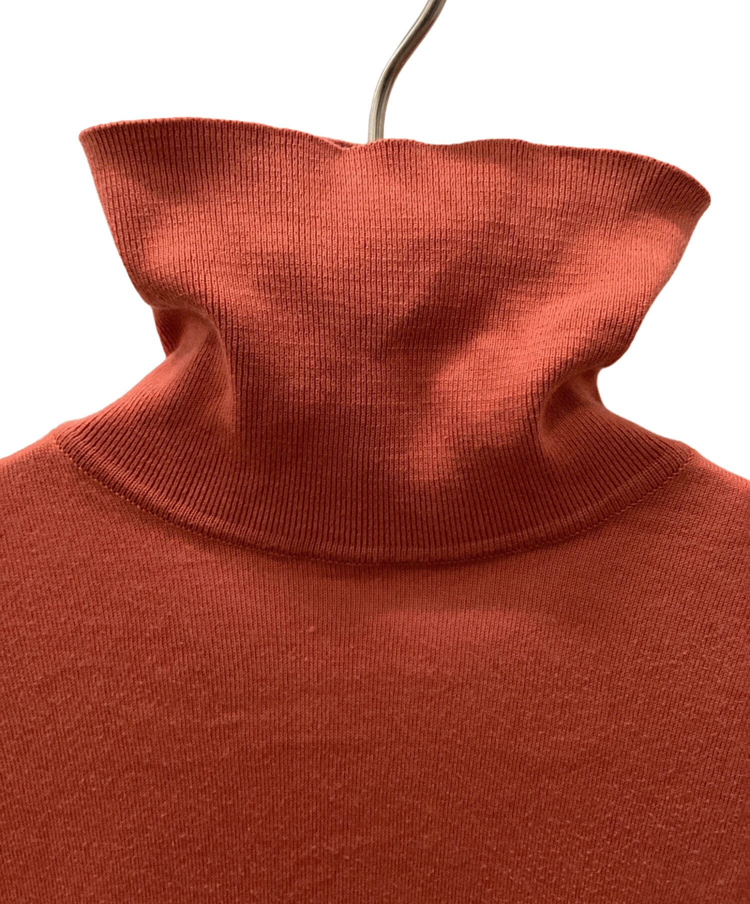 JOHN SMEDLEY ジョンスメドレー ニット・セーター S オレンジ 【古着】【中古】【送料無料】 JOHN SMEDLEY（ジョンスメドレー）ニット・セーター 赤 サイズ:S