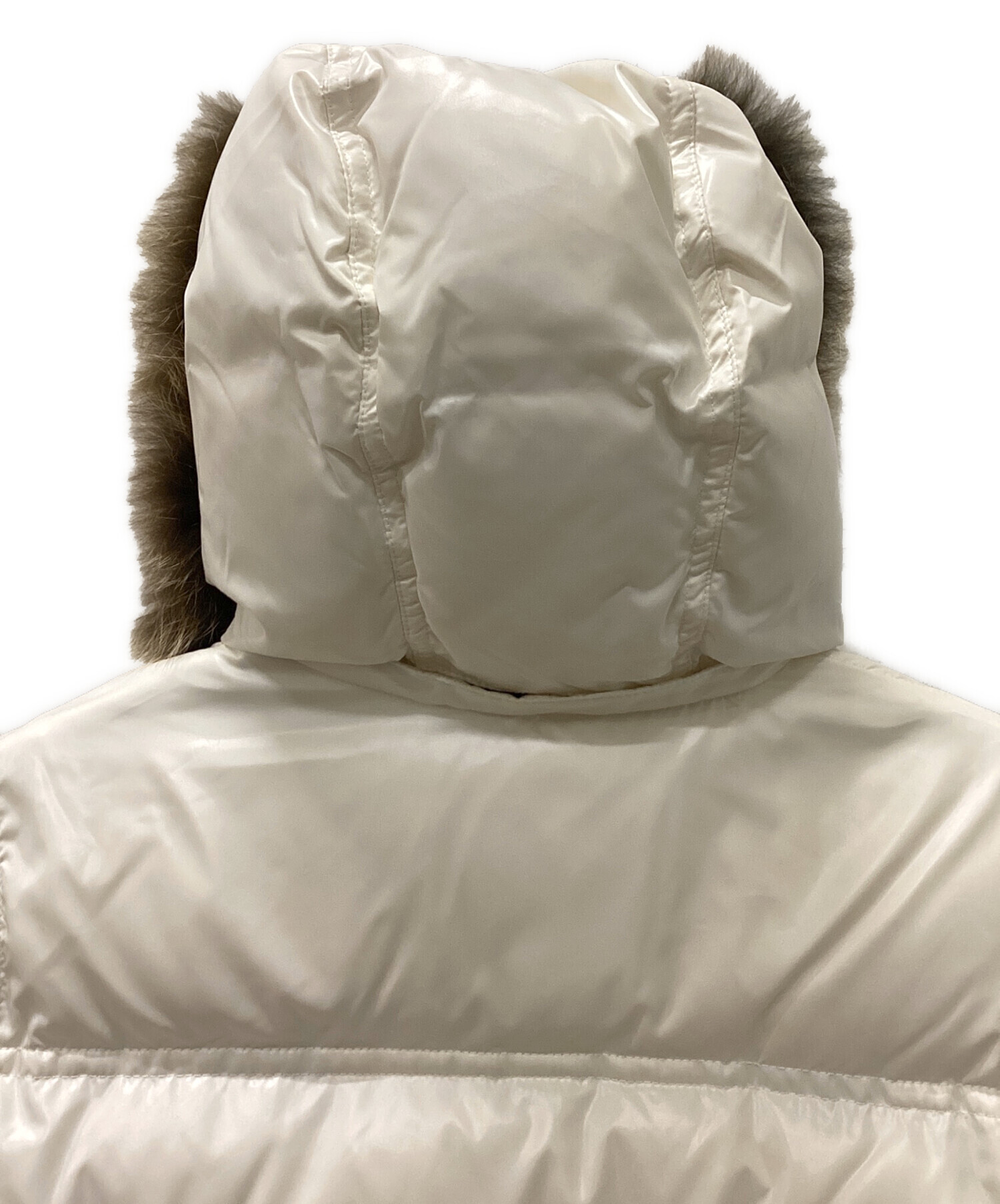 【中古】Burberry Londonオフホワイトダウンジャケット 中古・古着通販】BURBERRY BLACK LABEL (バーバリーブラックレーベル