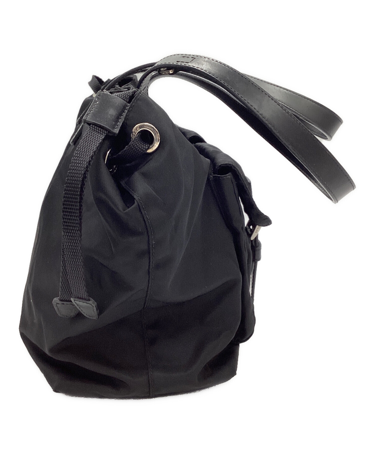 中古・古着通販】PRADA (プラダ) ナイロンショルダーバッグ 三角