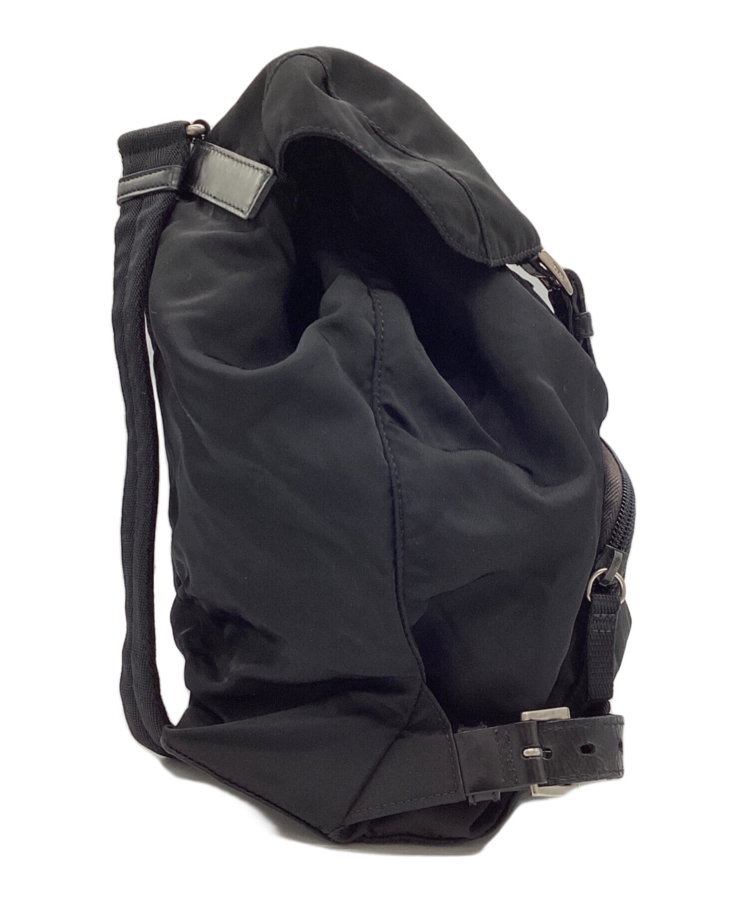 中古・古着通販】PRADA (プラダ) ナイロンリュック ブラック｜ブランド