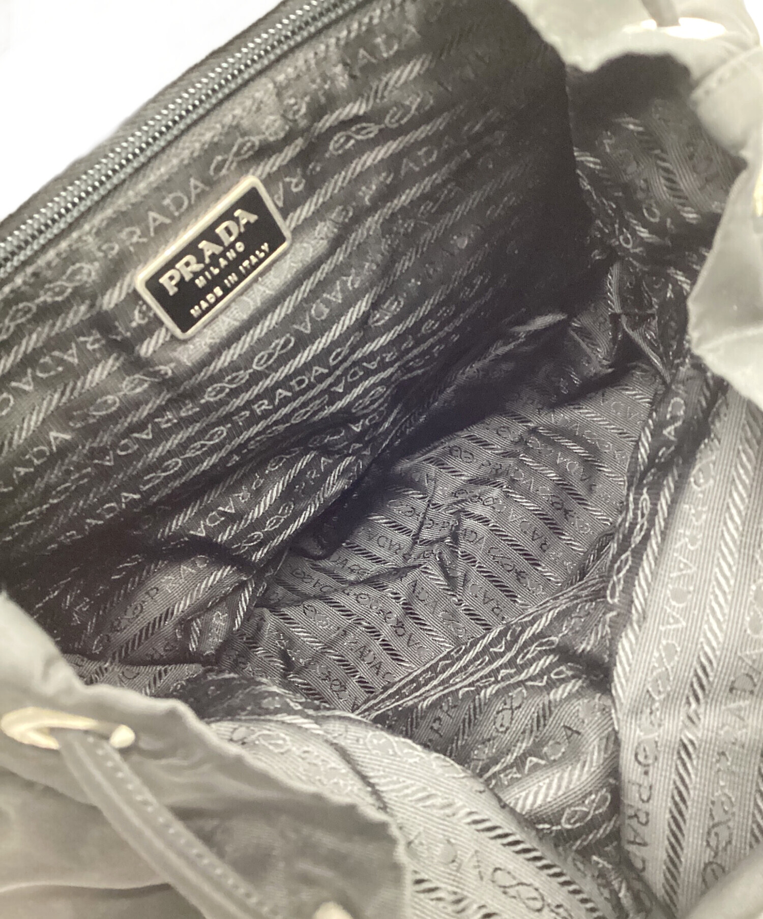 中古・古着通販】PRADA (プラダ) ナイロンリュック ブラック｜ブランド