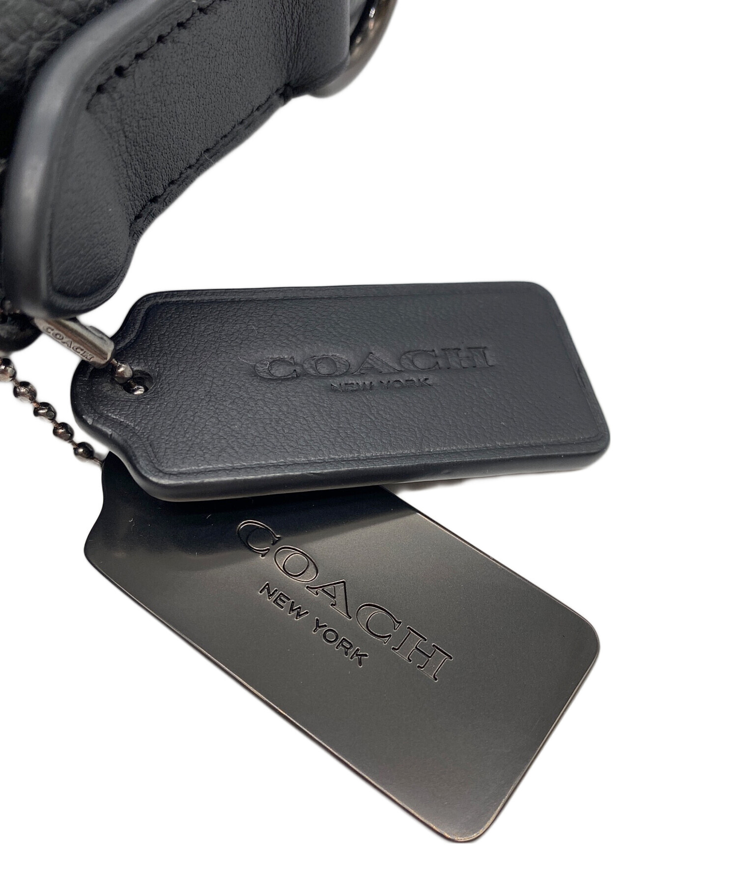 Coach ブラック ボディバッグ 中古・古着通販】COACH (コーチ) クロスボディーバッグ ブラック