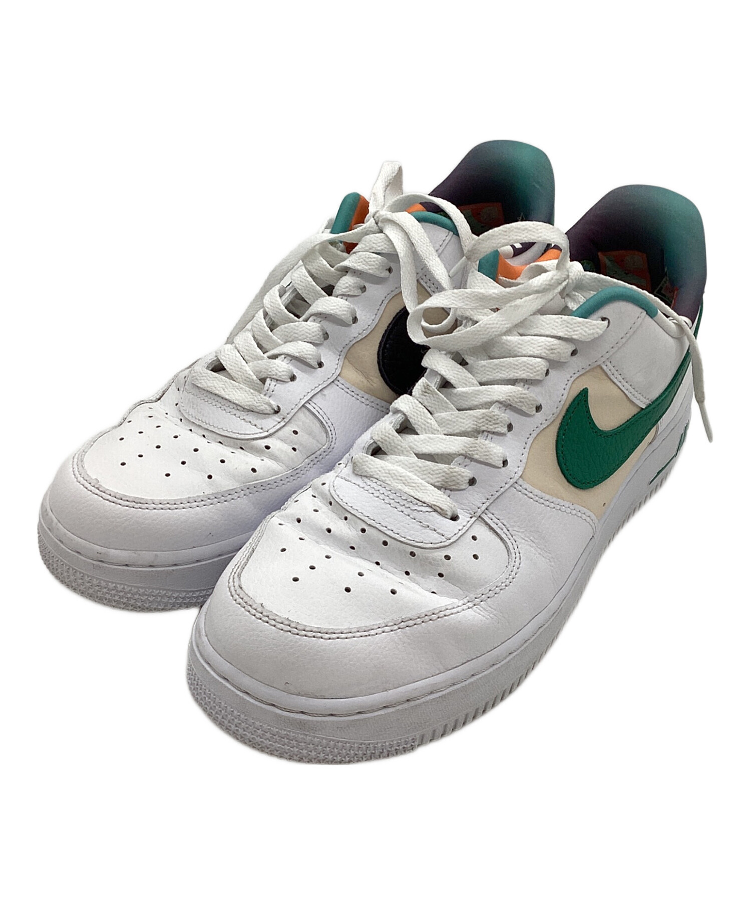 中古・古着通販】NIKE (ナイキ) AIR FORCE 1 07 LV8 EMB ホワイト 