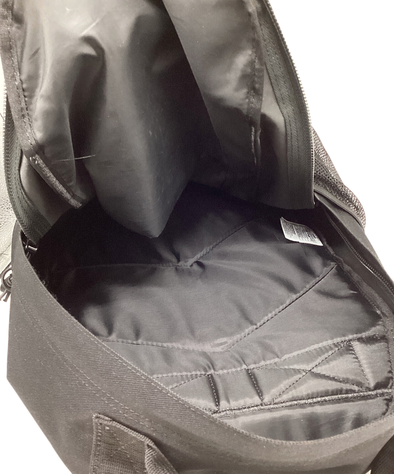 中古・古着通販】CarHartt (カーハート) リュック ブラック｜ブランド