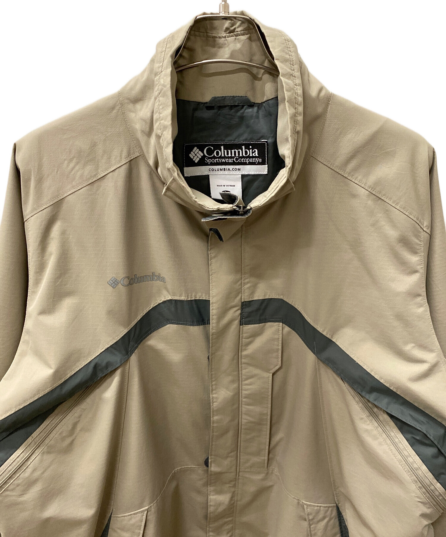 中古・古着通販】Columbia (コロンビア) マウンテンパーカー カーキ