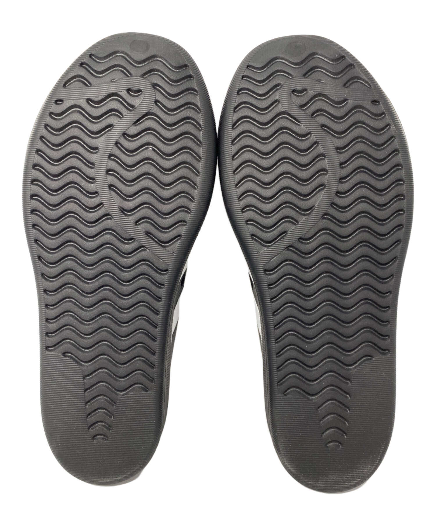 中古・古着通販】adidas (アディダス) Adifom SST ブラック サイズ:UK9