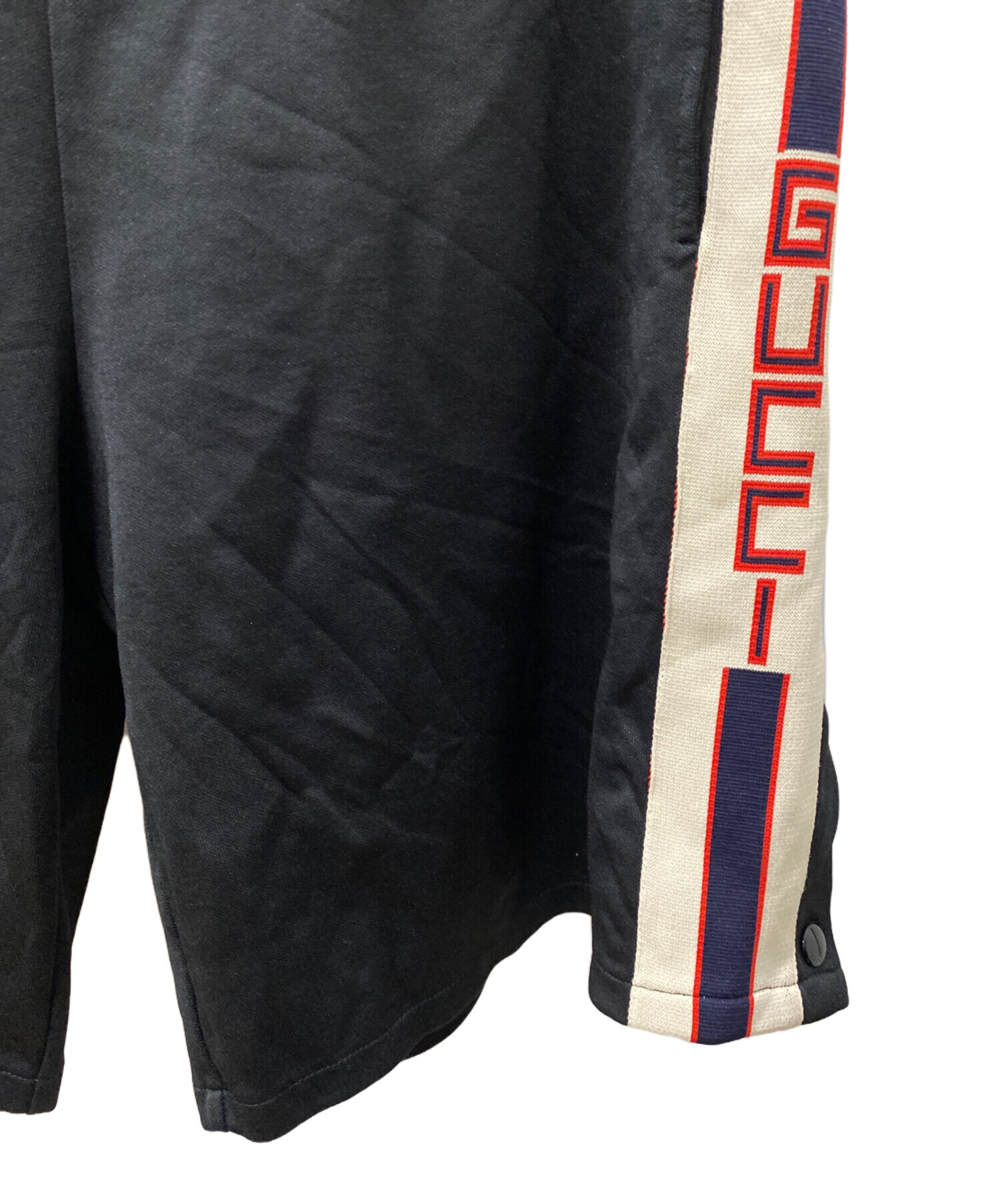 GUCCI テクニカルジャージー ショートパンツ 中古・古着通販】GUCCI (グッチ) サイドスナップロゴライン テクニカル