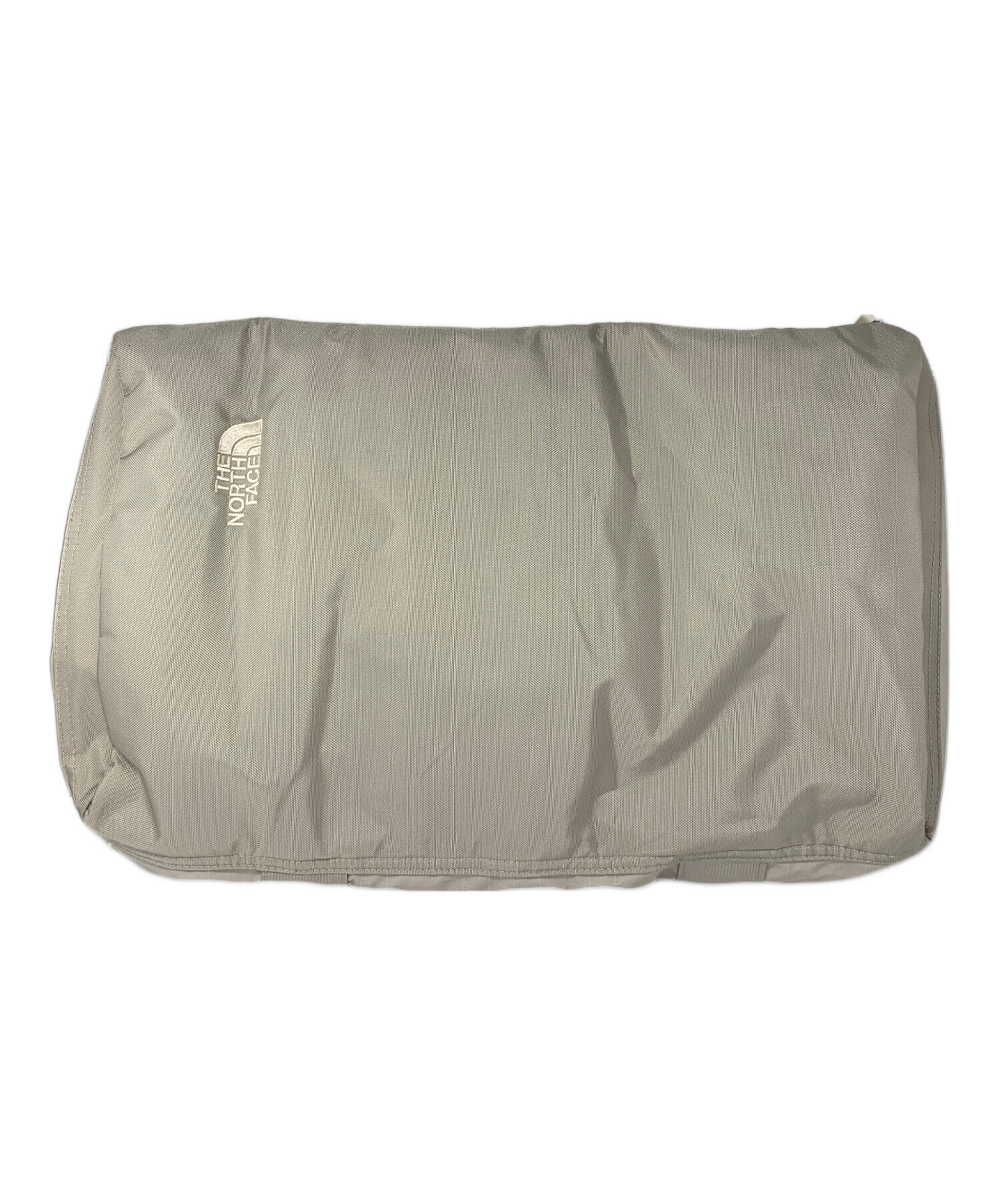 ノースフェイス ダッフルバッグ 希少グレー 大きい 大容量 中古 美品 中古・古着通販】THE NORTH FACE (ザ ノース フェイス) ダッフルバッグ