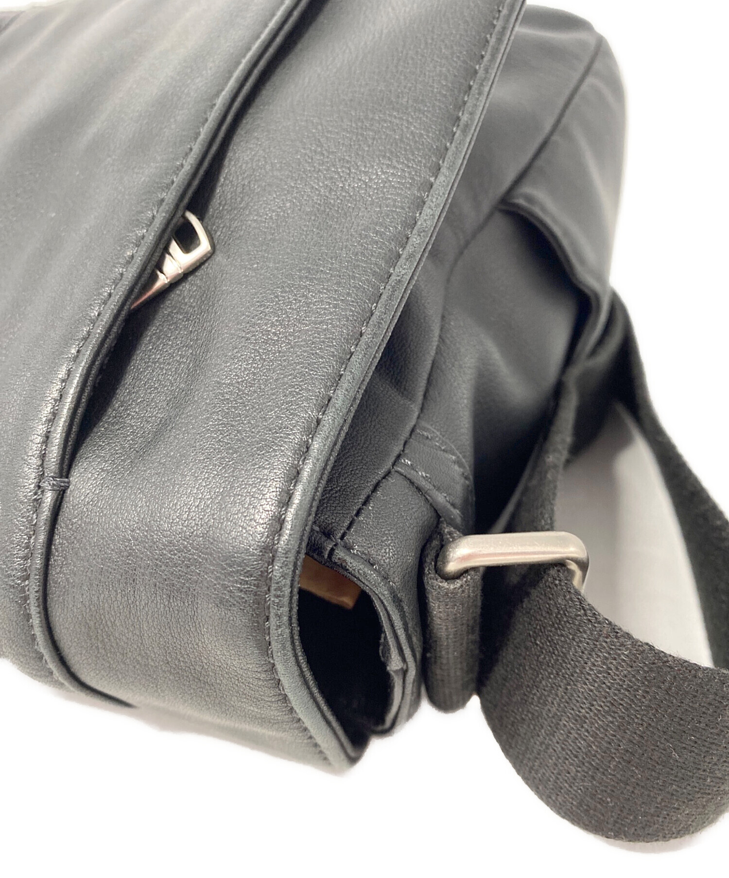 中古・古着通販】TUMI (トゥミ) メッセンジャーバッグ ブラック 