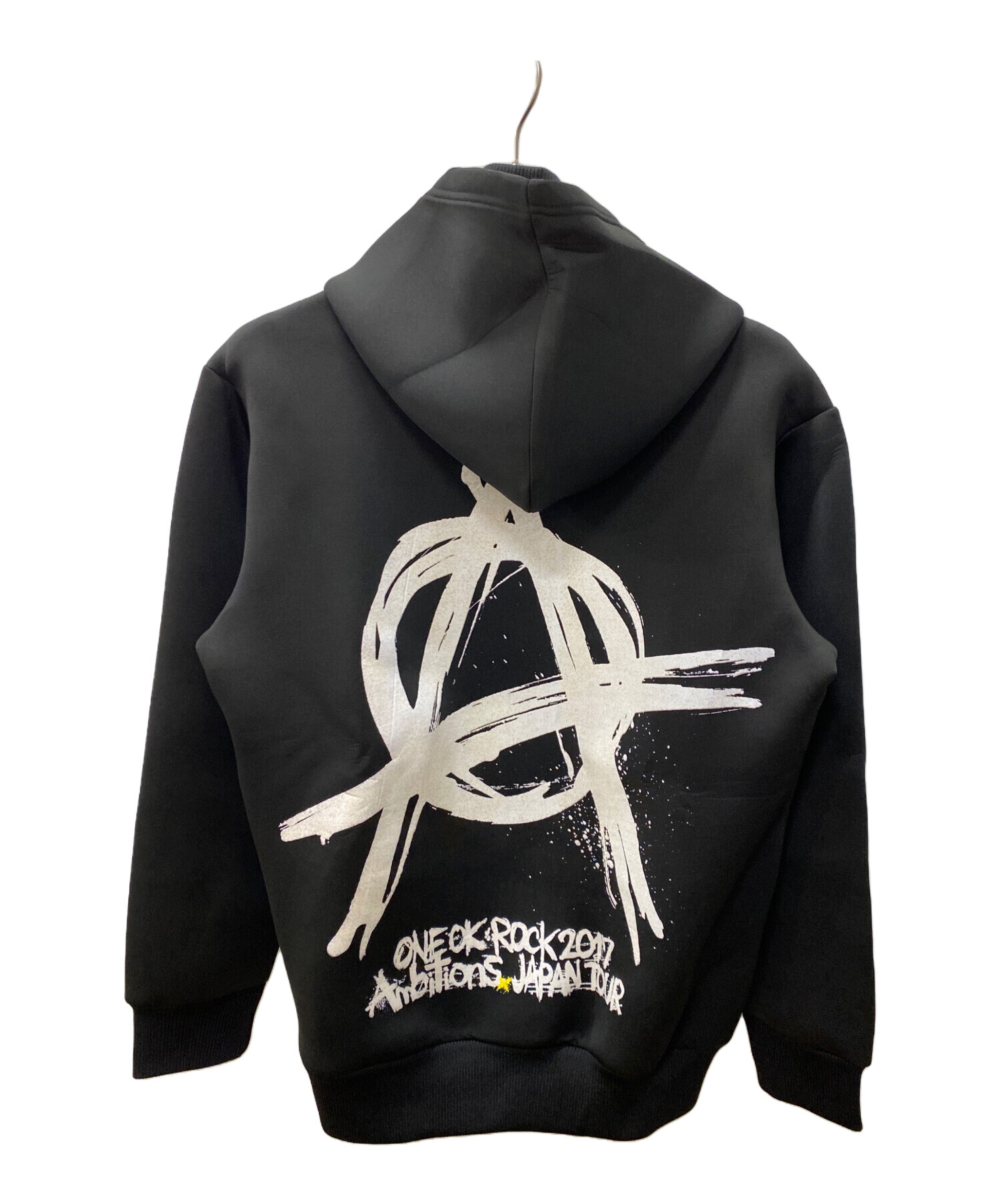 中古・古着通販】ONE OK ROCK (ワンオクロック) プルオーバーパーカー