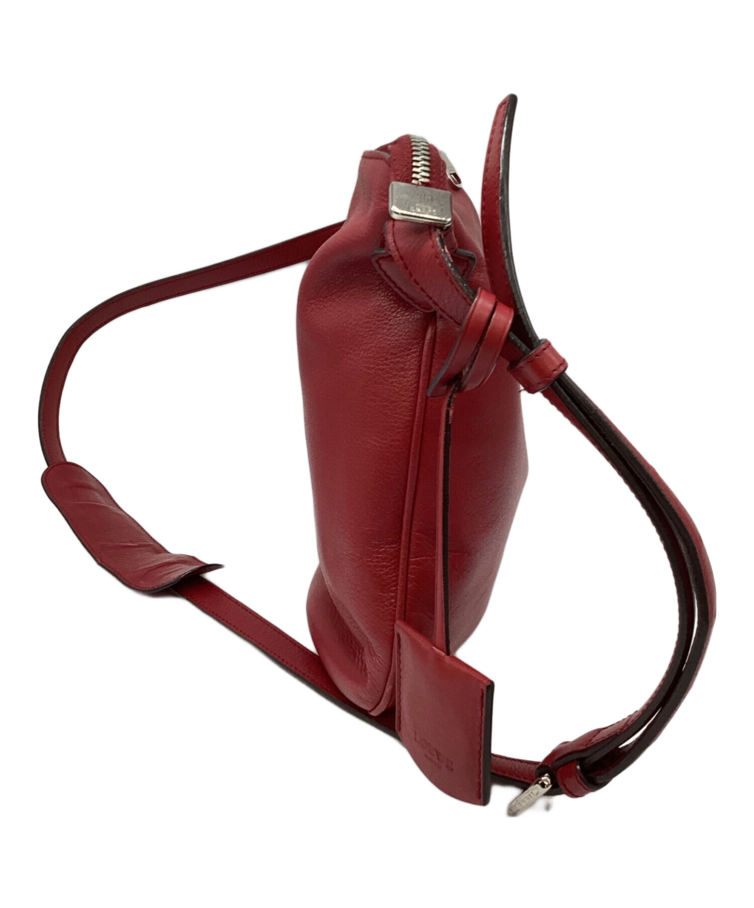 LOEWE ショルダーバッグ 中古・古着通販】LOEWE (ロエベ) ショルダーバッグ レッド｜ブランド