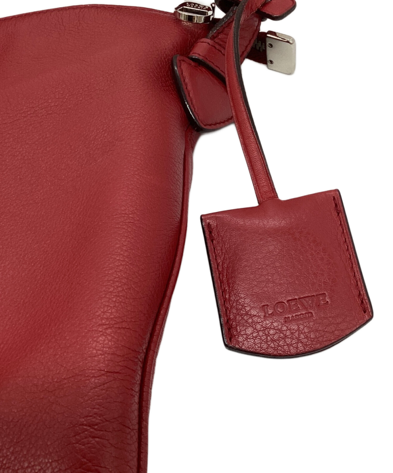 中古・古着通販】LOEWE (ロエベ) ショルダーバッグ レッド｜ブランド