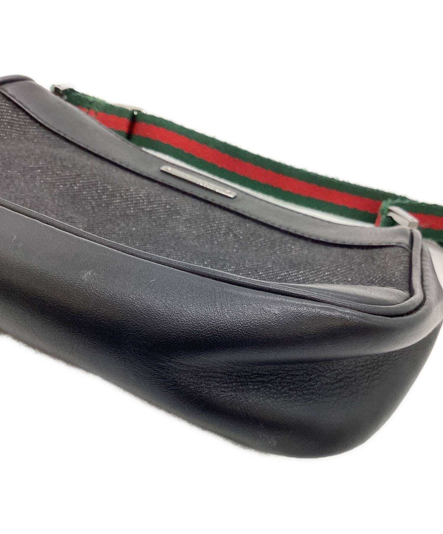 中古・古着通販】GUCCI (グッチ) アクセサリーポーチ ブラック
