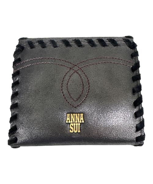 ☆のん☆ANNA SUI エンボス加工 ブラック三つ折り財布 中古・古着通販】ANNA SUI (アナスイ) 3つ折り財布 チャコールグレー