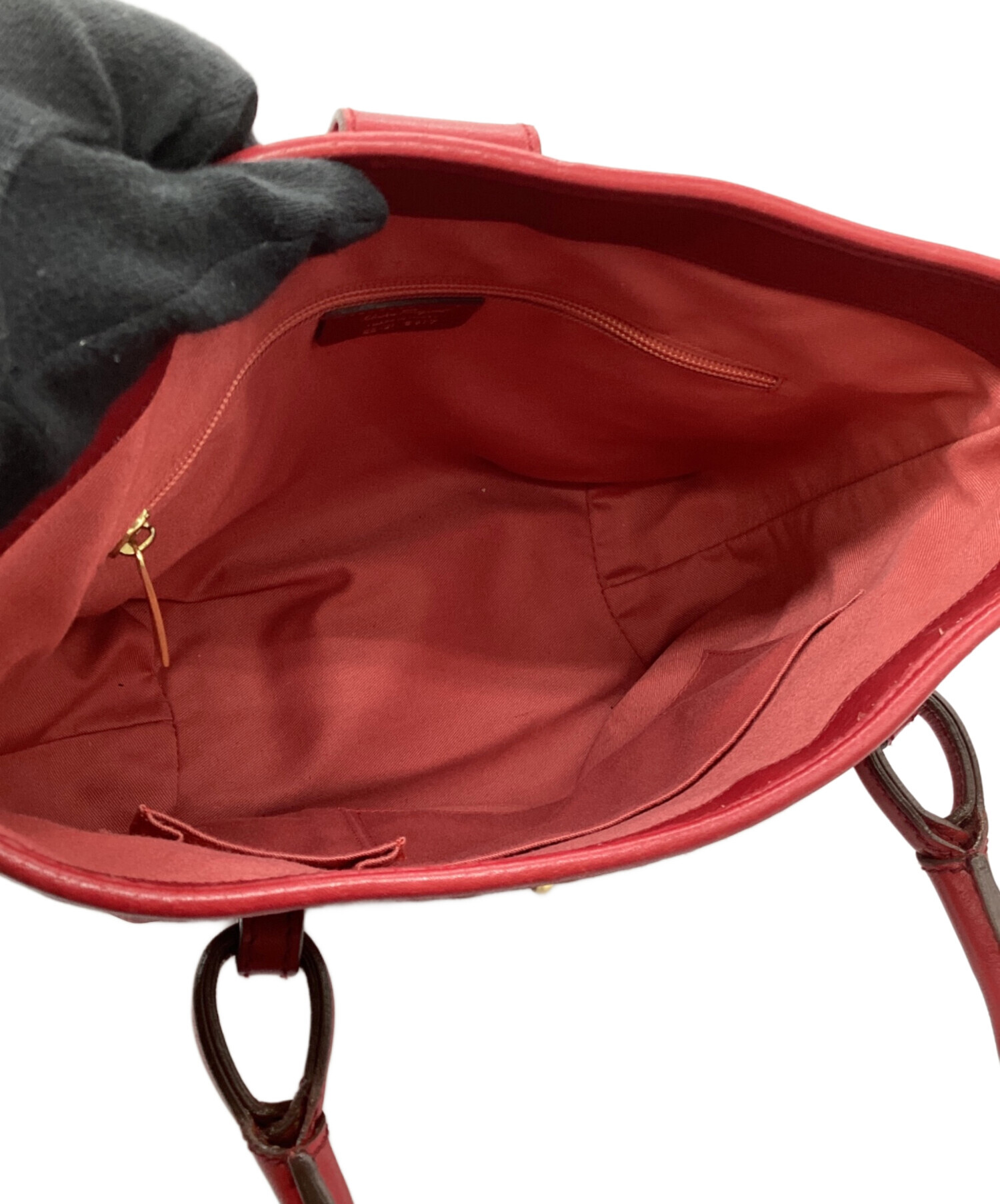 サルヴァトーレフェラガモ ビジネスバッグ　赤 フェラガモ トートバッグ バッグ メンズ レディース フレイムレッド