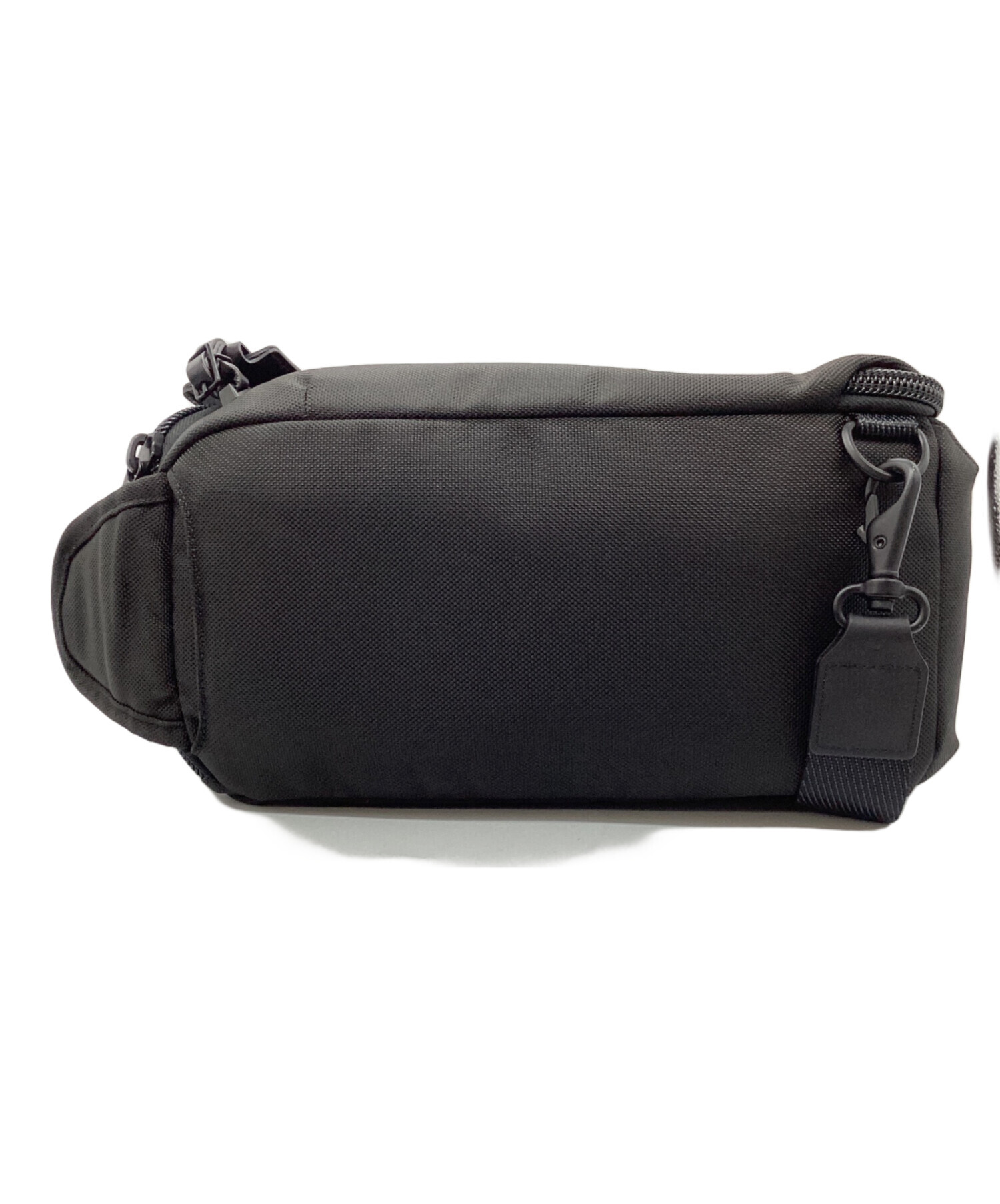 中古・古着通販】TUMI (トゥミ) ボディーバッグ ブラック｜ブランド 