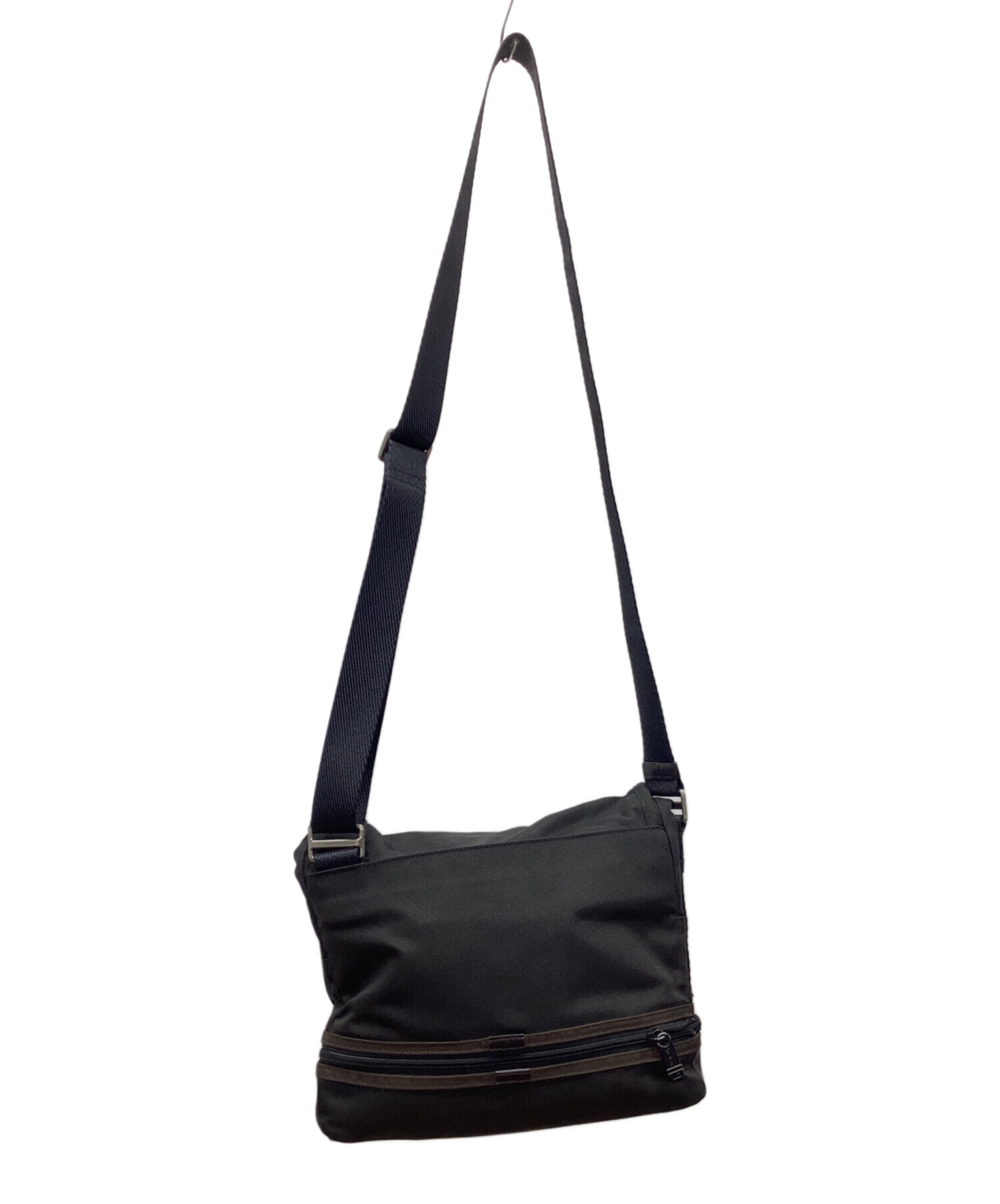 中古・古着通販】TUMI (トゥミ) メッセンジャーバッグ ブラウン