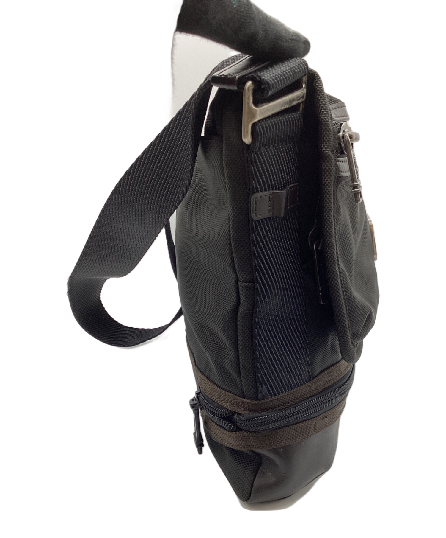 中古・古着通販】TUMI (トゥミ) メッセンジャーバッグ ブラウン