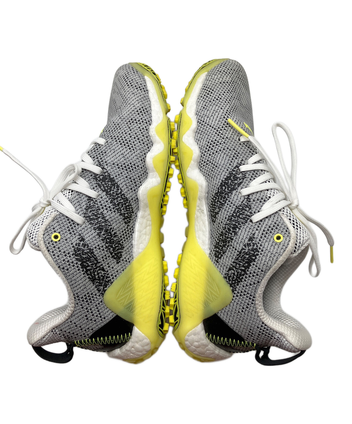 adidas スネークスキン風シューズ グレー/イエロー 中古・古着通販】adidas (アディダス) ランニングシューズ グレー