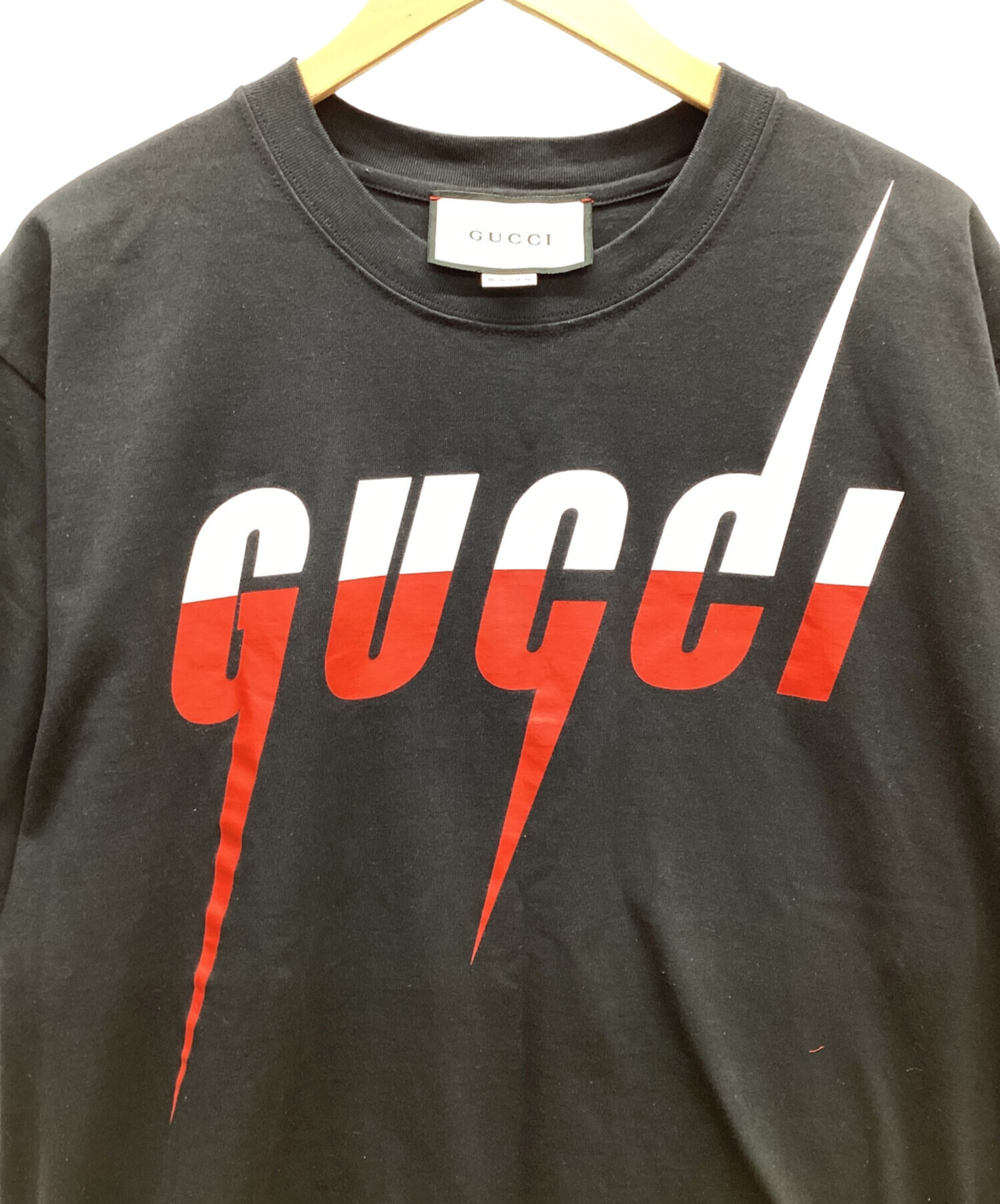 中古・古着通販】GUCCI (グッチ) ロゴブレードTシャツ ブラック サイズ