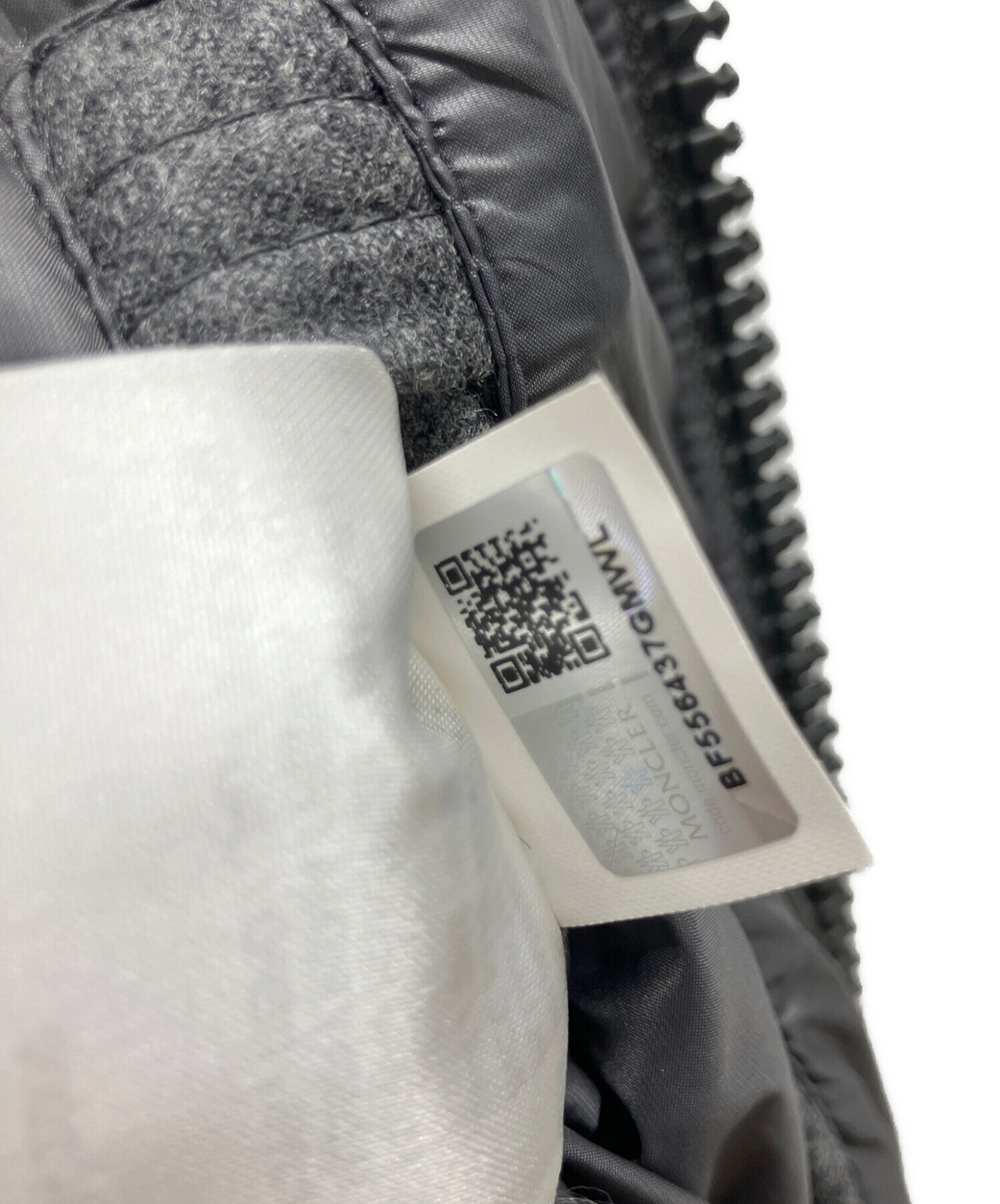 美品！ 国内正規品 モンクレール GALLIENNE T4 グレー 中古・古着通販】MONCLER (モンクレール) ダウンジャケット DUBLIN