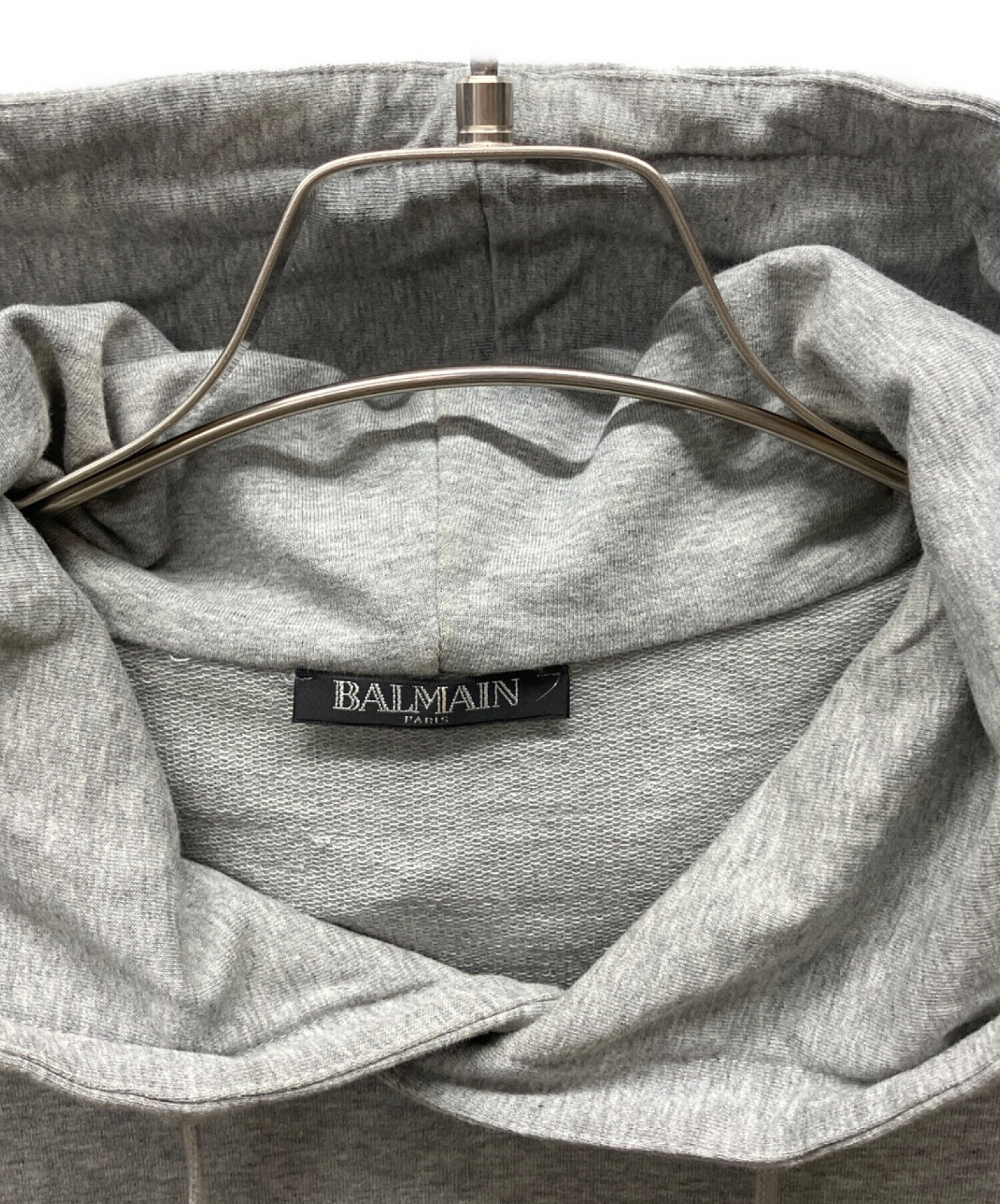 中古・古着通販】BALMAIN (バルマン) プルオーバーパーカー グレー 中古・古着通販】BALMAIN (バルマン) プルオーバーパーカー グレー