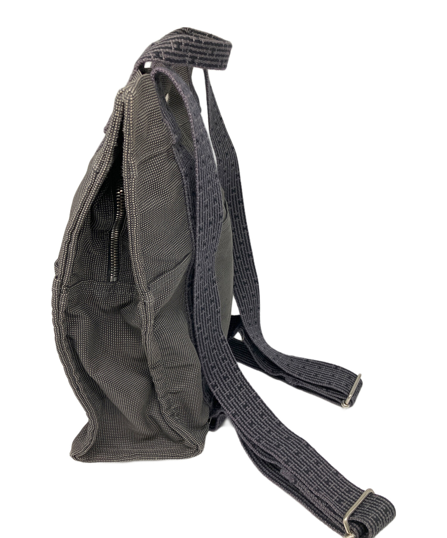 HERMES エルメス リュックサック　グレー 中古・古着通販】HERMES (エルメス) リュック グレー｜ブランド・古着