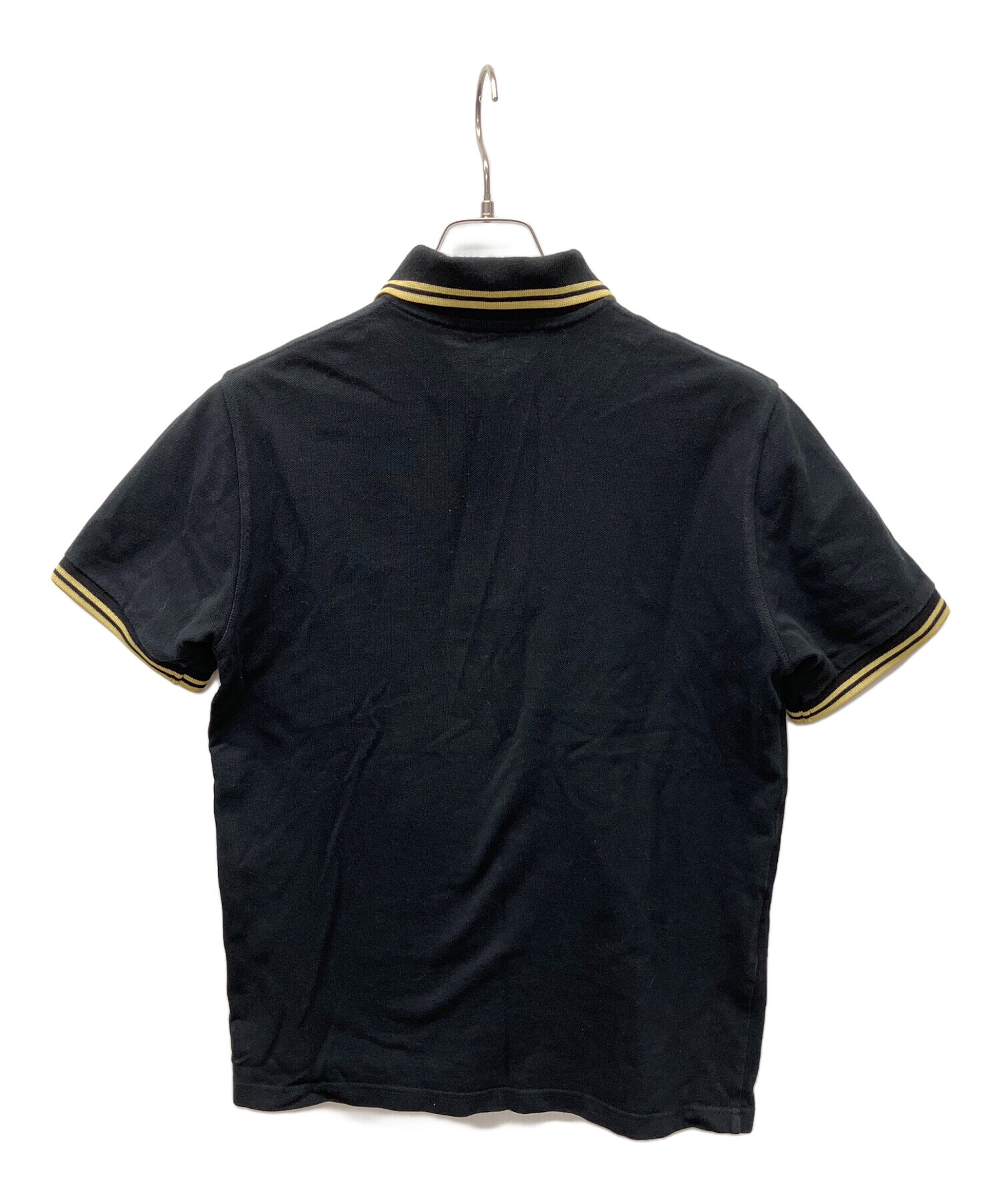 FRED PERRY フレッドペリー ポロシャツ 半袖 襟付きシャツ 黒 40 中古・古着通販】FRED PERRY (フレッドペリー) 半袖ポロシャツ