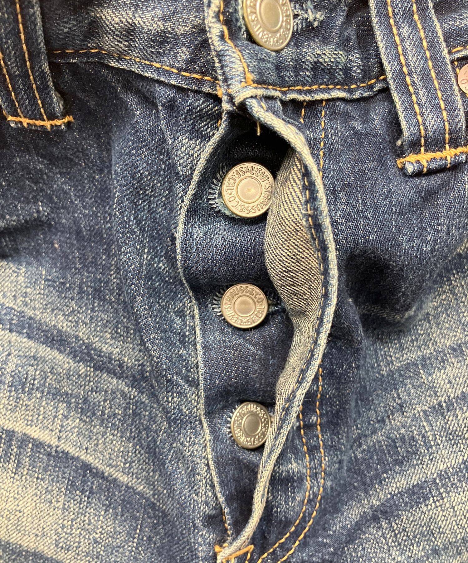中古・古着通販】LEVI'S (リーバイス) デニムパンツ インディゴ サイズ