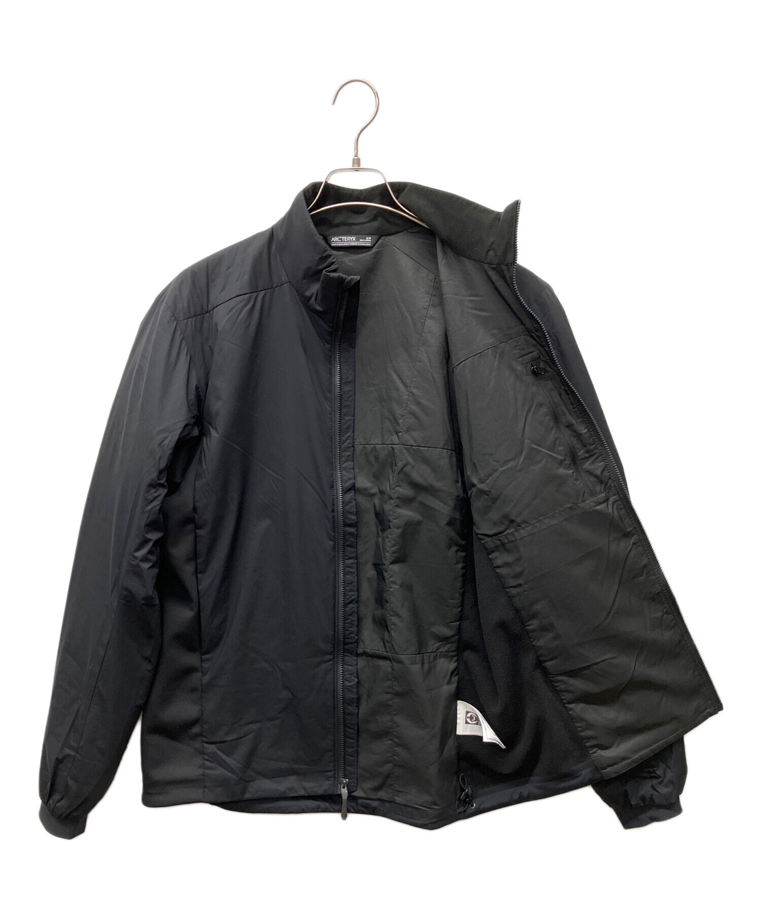 ARC'TERYX ブラックナイロンジャケットメンズサイズSサイズ 中古・古着通販】ARC'TERYX (アークテリクス) ナイロンジャケット