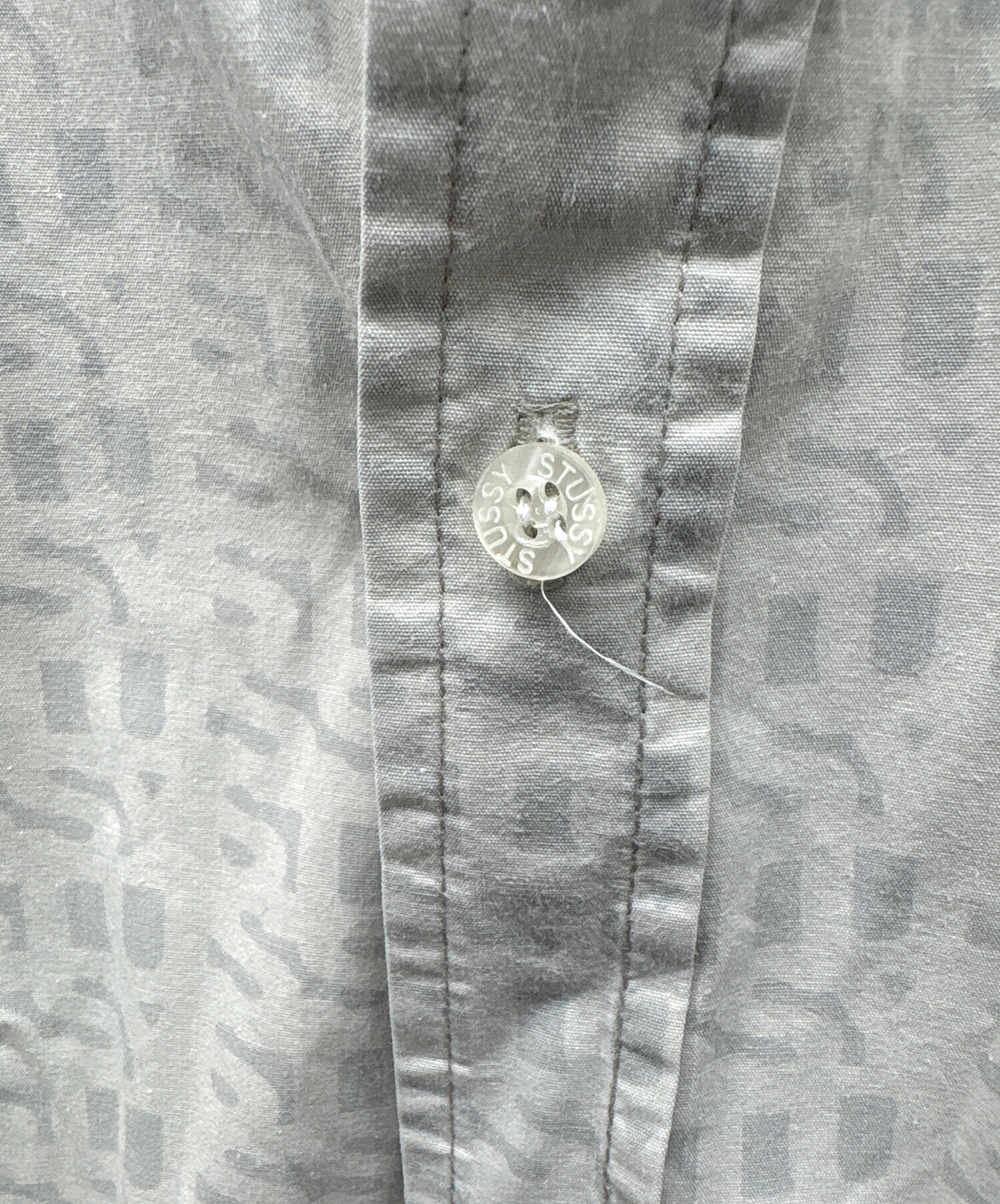 中古・古着通販】stussy (ステューシー) 長袖シャツ ライトグレー