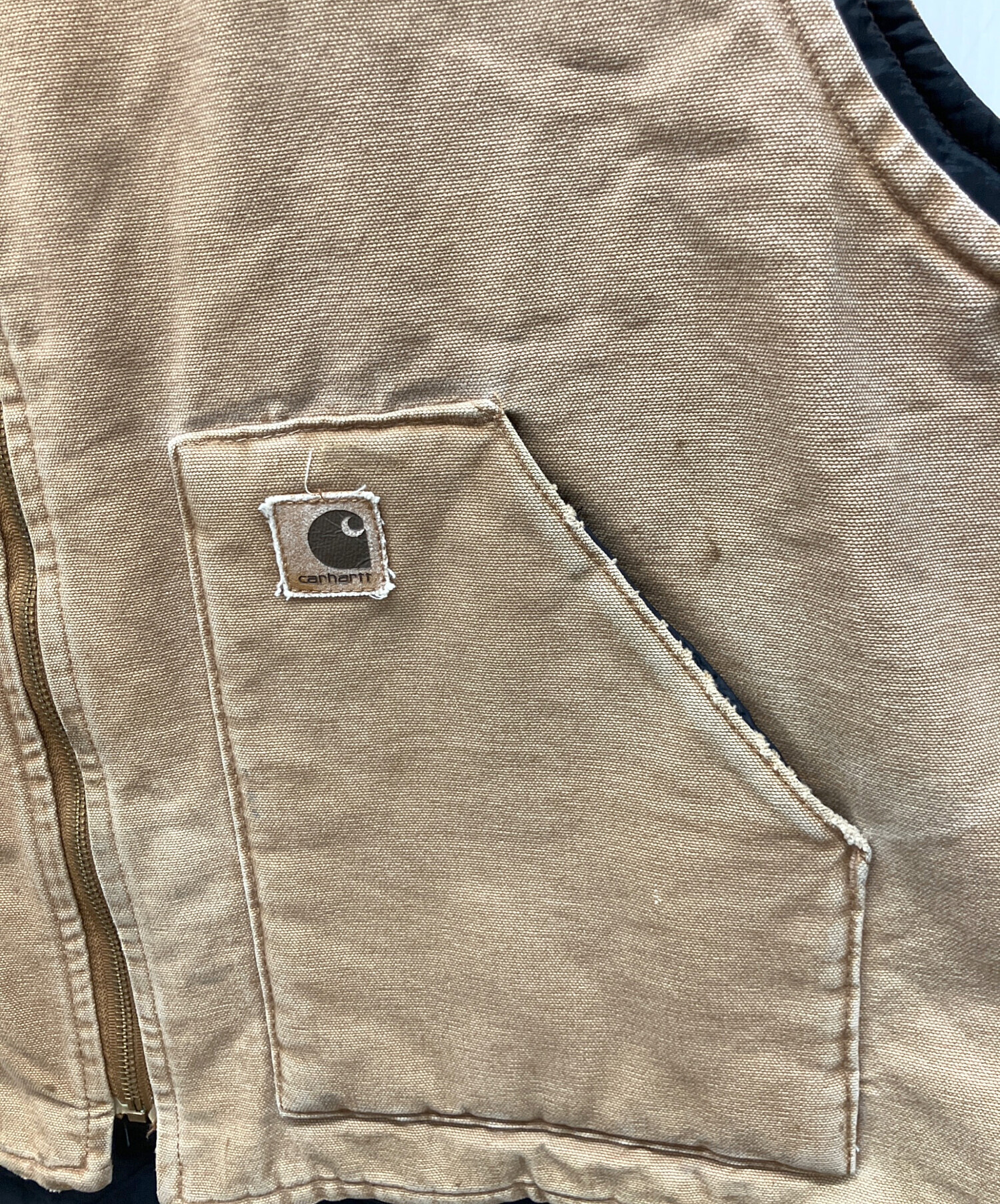 carhartt ブラウン ベスト 2XL 中古・古着通販】CarHartt (カーハート) ダックベスト ブラウン サイズ