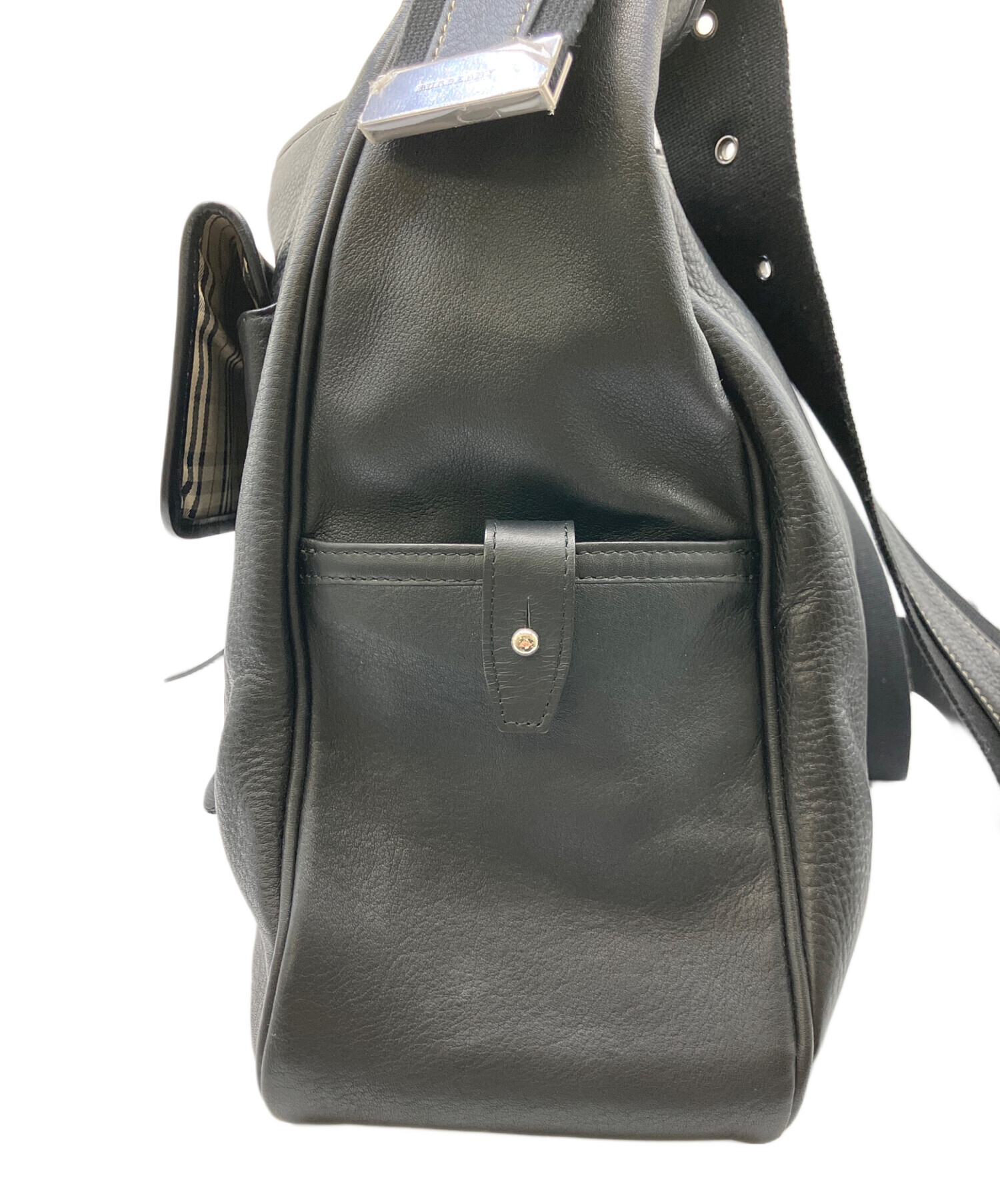 高級】Burberry バーバリー　メッセンジャーバッグ　ショルダー　レザー 中古・古着通販】BURBERRY (バーバリー) レザーショルダーバッグ