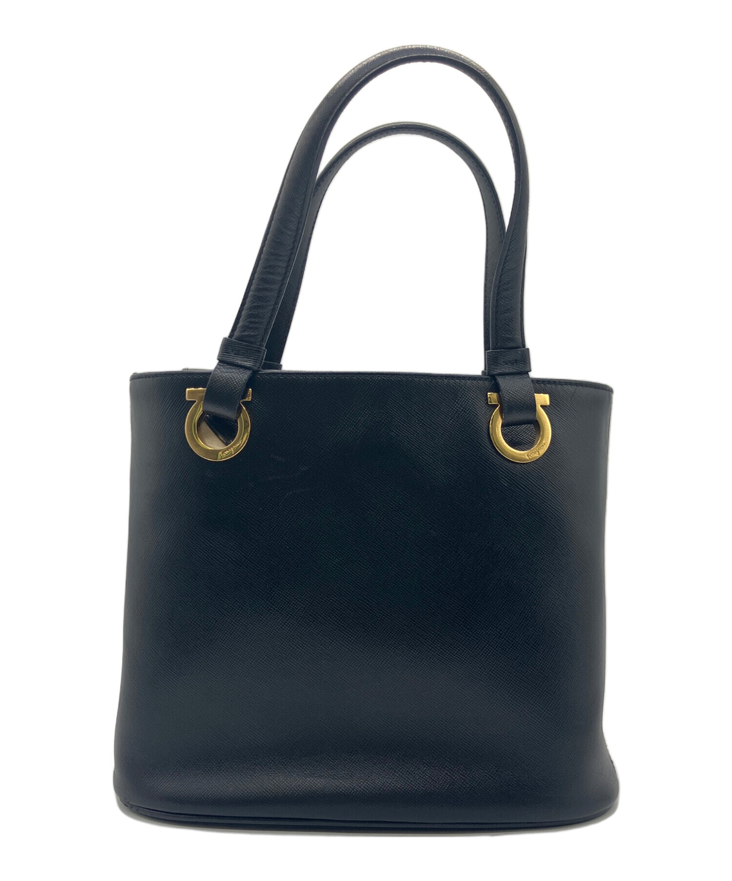 SalvatoreFerragamo ハンドバッグ 中古・古着通販】Salvatore Ferragamo (サルヴァトーレ フェラガモ