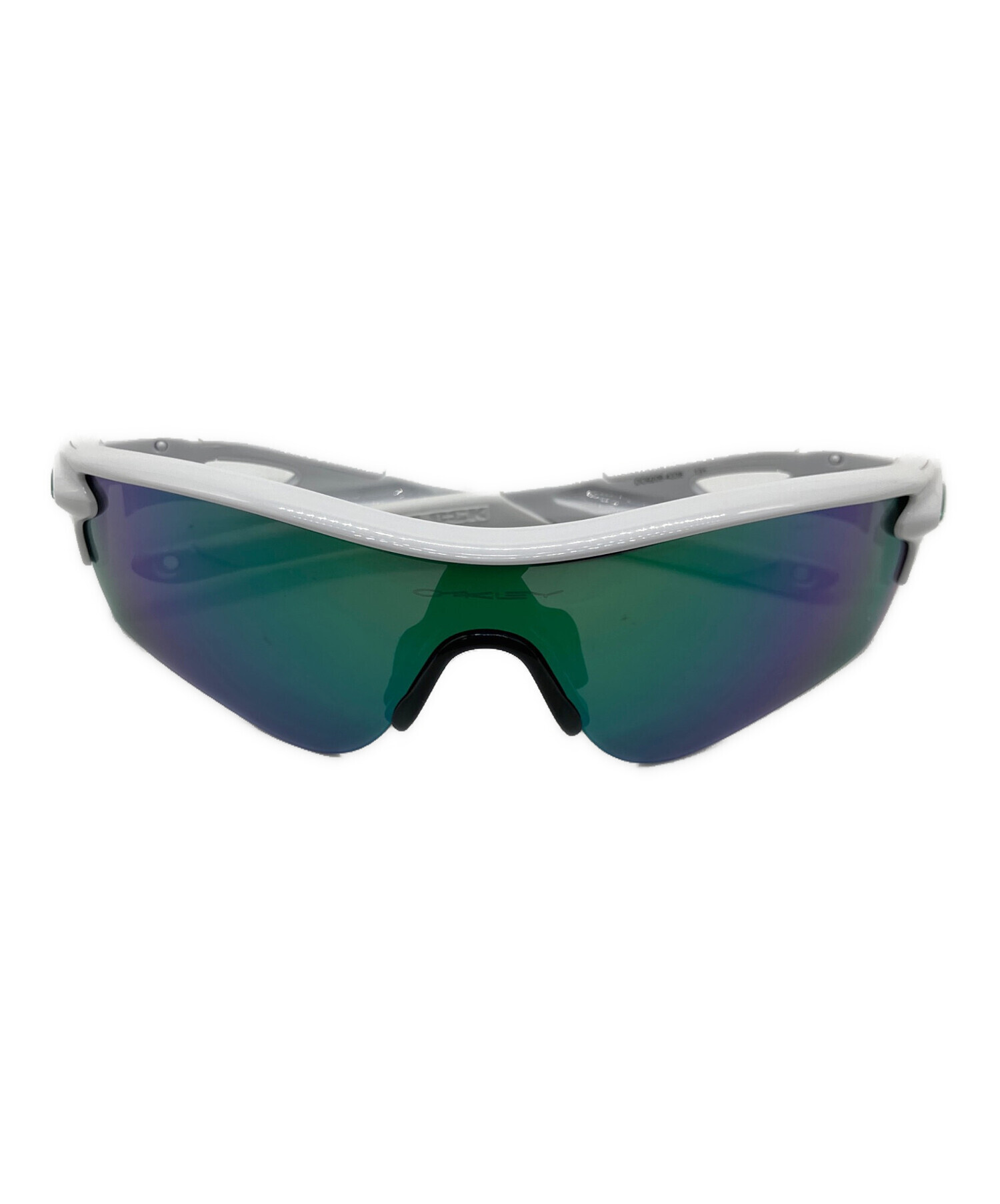 Oakley スポーツサングラス ホワイト/グリーン 中古・古着通販】OAKLEY (オークリー) サングラス ホワイト｜ブランド