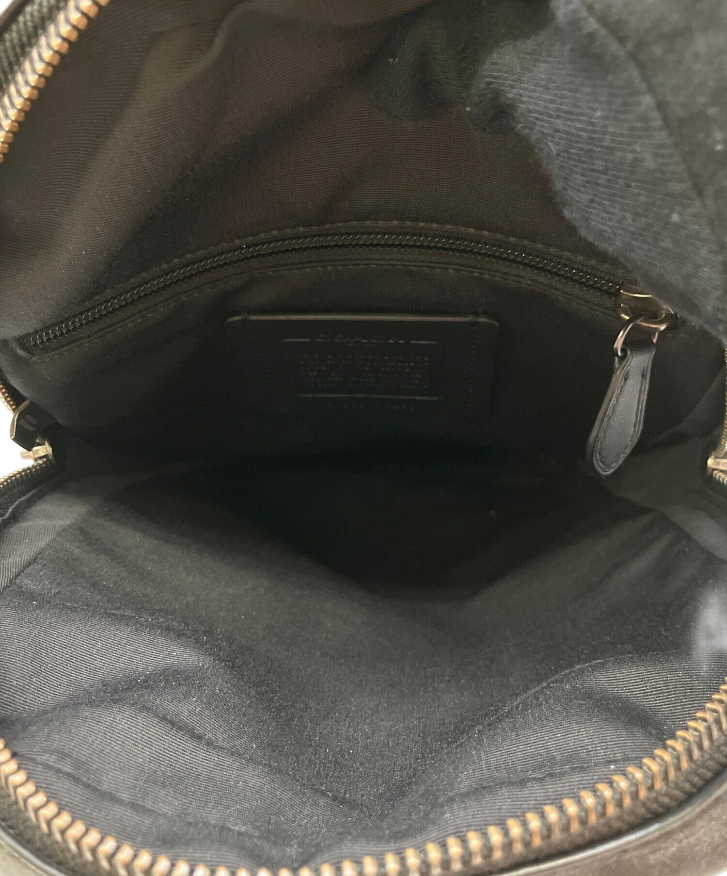 40【未使用級】COACH ボディバッグ 中古・古着通販】COACH (コーチ) ボディバッグ ブラック｜ブランド