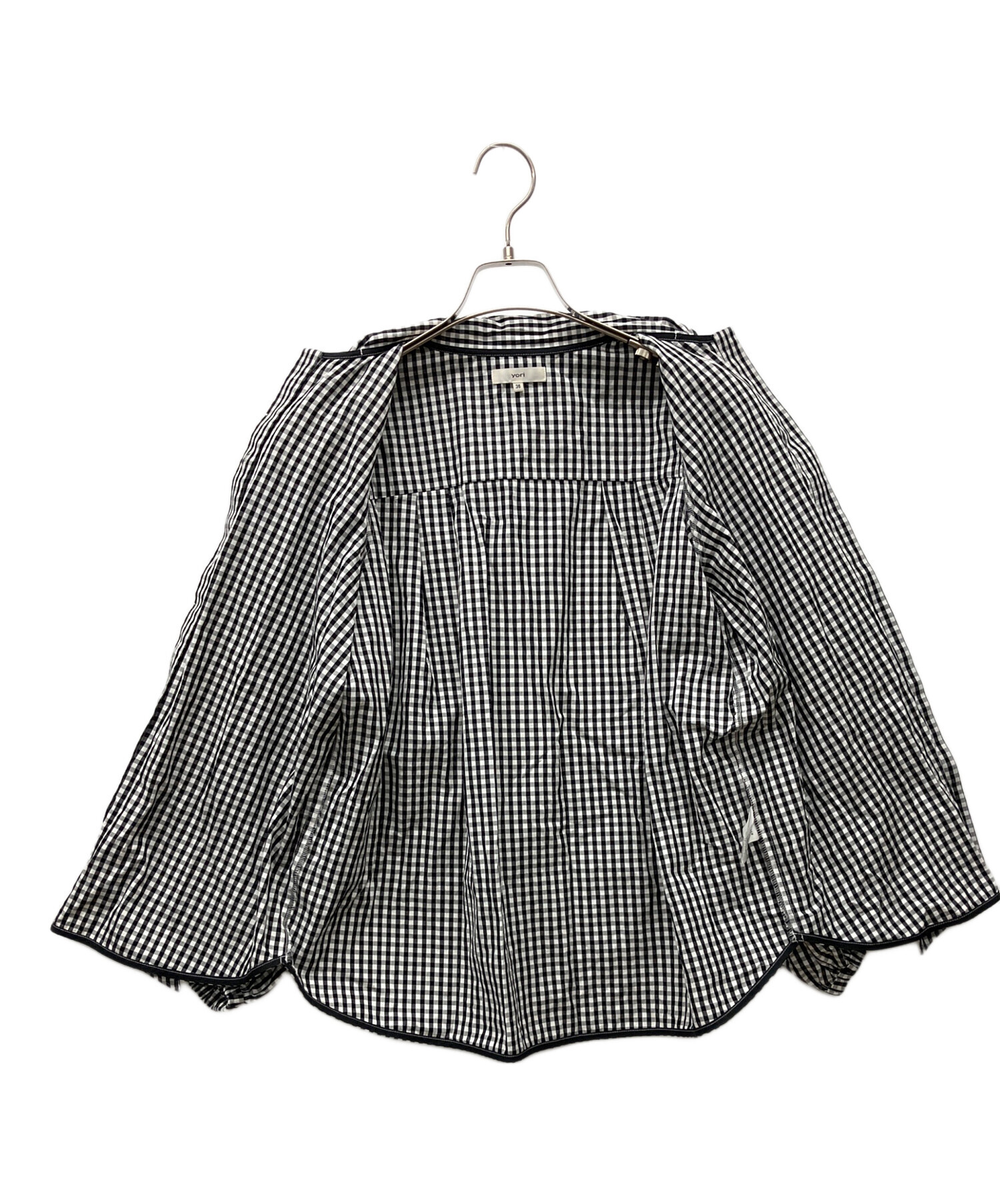 yori(ヨリ) 長袖カットソー サイズF レディース - 白×黒×グレー チェック柄 中古・古着通販】YORI (ヨリ) 長袖ブラウス ブラック サイズ:36