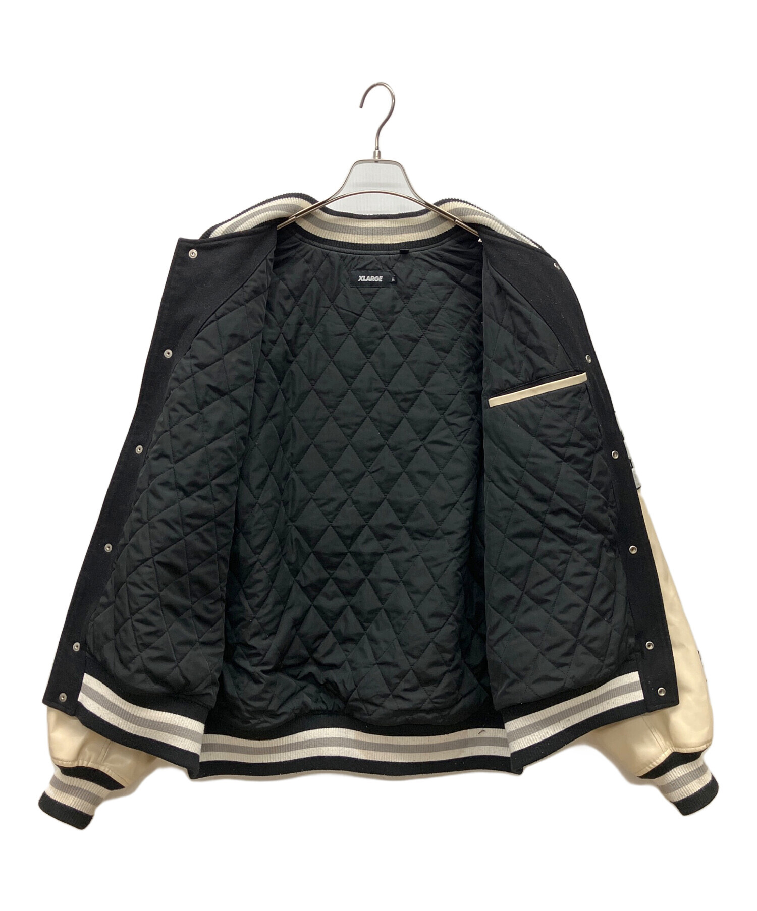 中古・古着通販】X-LARGE (エクストララージ) スタジャン ブラック