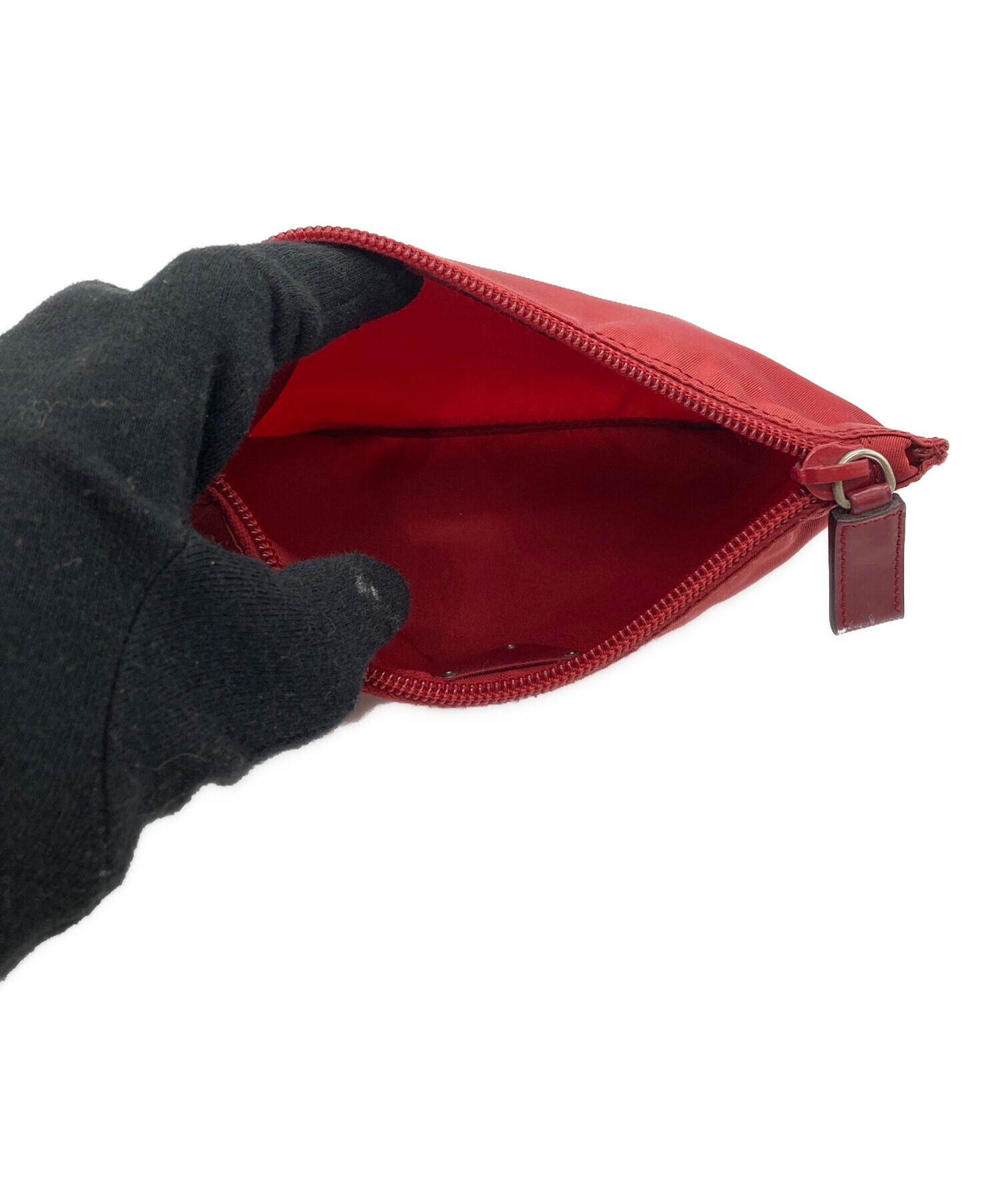 ✨PRADA プラダ テスートナイロン ポーチ 小物入れ 赤系 新品同様 中古・古着通販】PRADA (プラダ) ナイロン ポーチ レッド｜ブランド