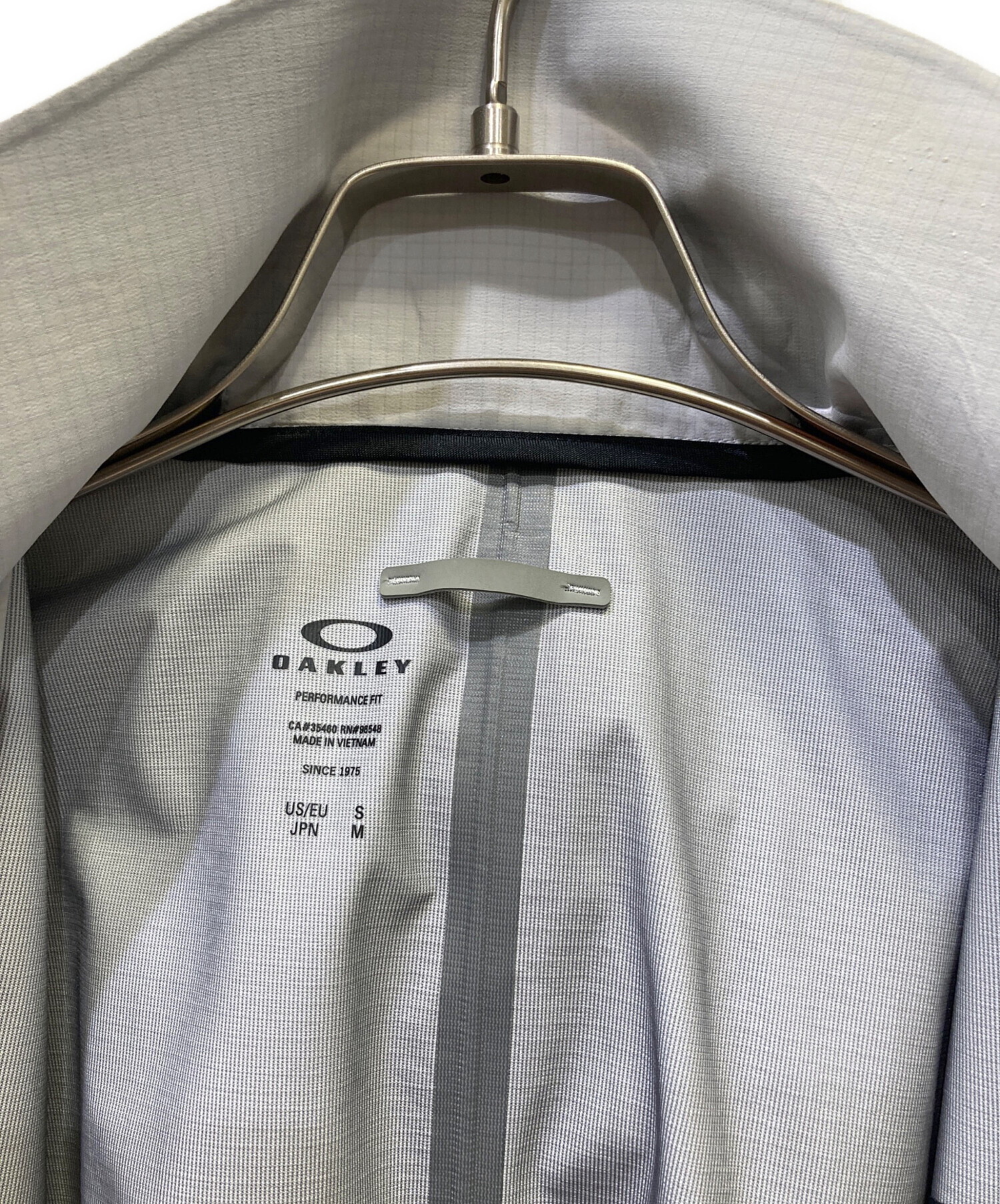 中古・古着通販】OAKLEY (オークリー) シェルコート ライトグレー