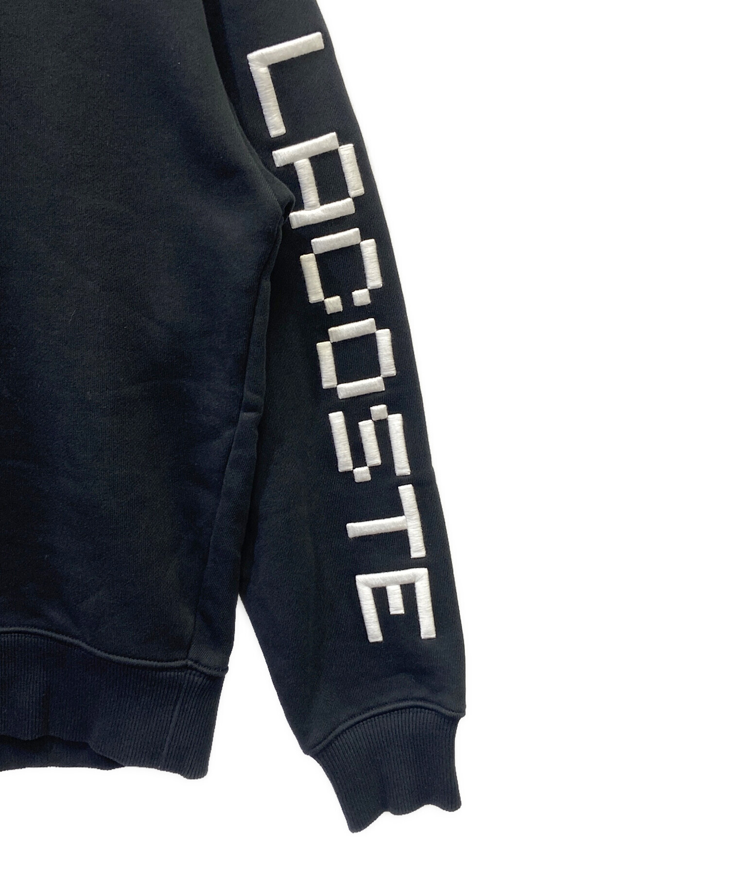 LACOSTE ブラック パーカー XS 中古・古着通販】LACOSTE (ラコステ) パーカー ブラック サイズ:XS